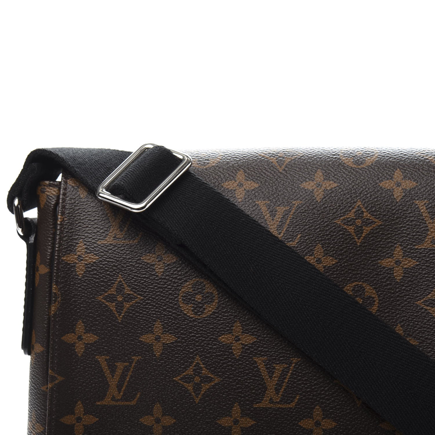 Louis Vuitton Monogram Macassar District MM 10 of 10
