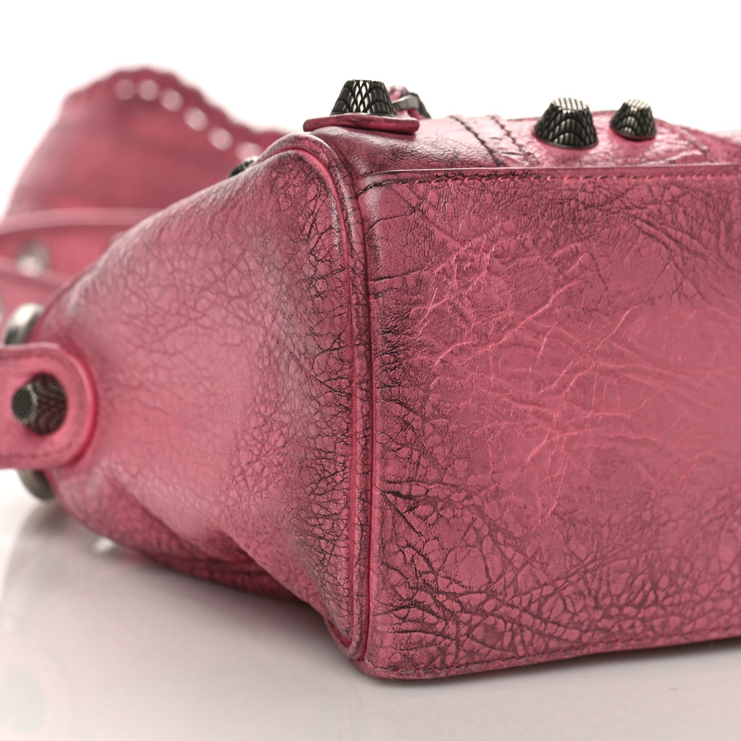 Agneau Arena Dirty Effect Mini Le Cagole Duffle Crossbody Bag Sweet Pink