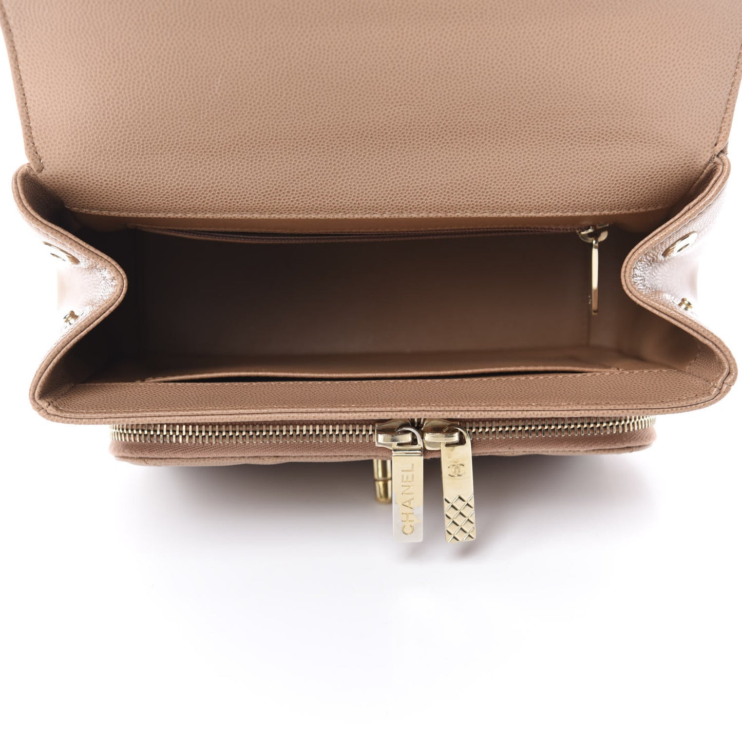 Caviar Quilted Medium Business Affinity Flap Camel