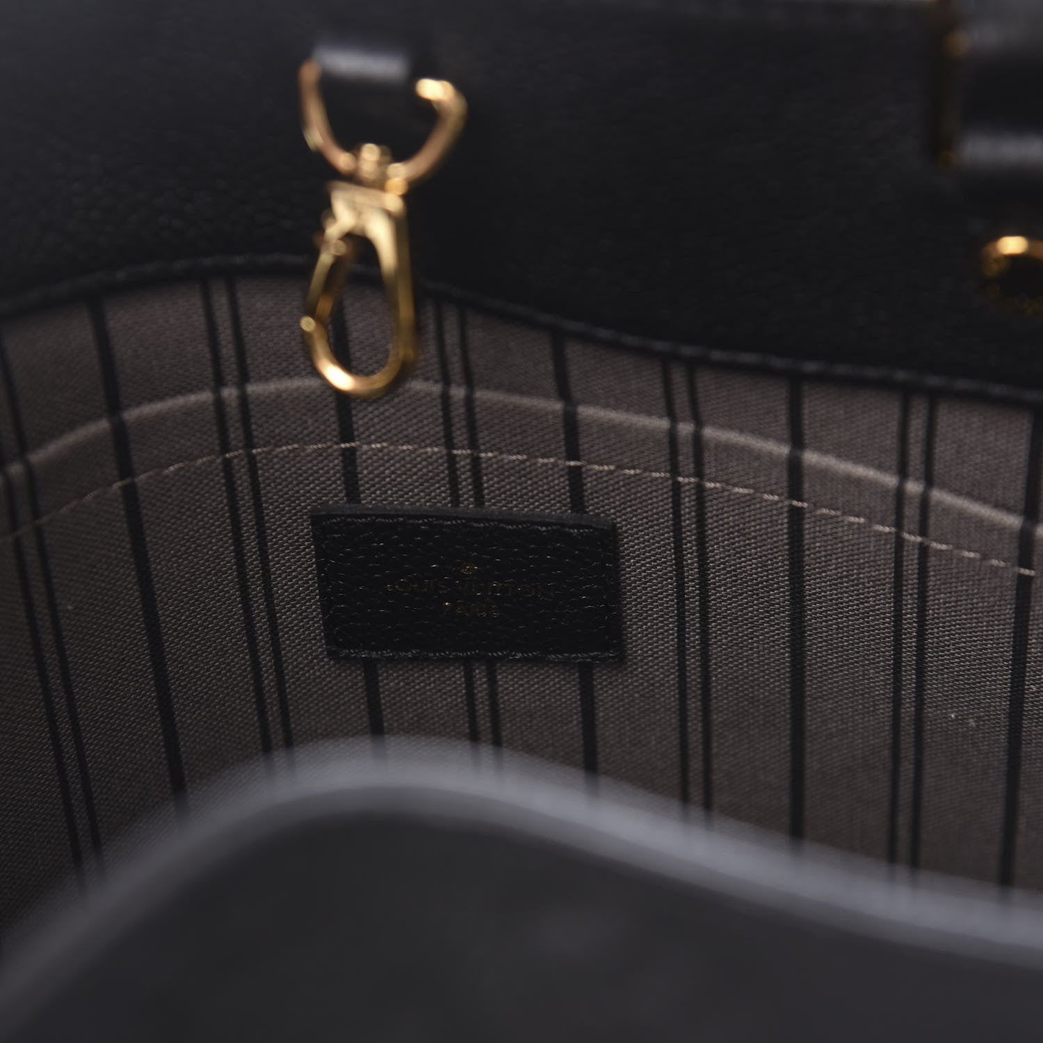 Louis Vuitton Empreinte Montaigne GM Black 9 of 11
