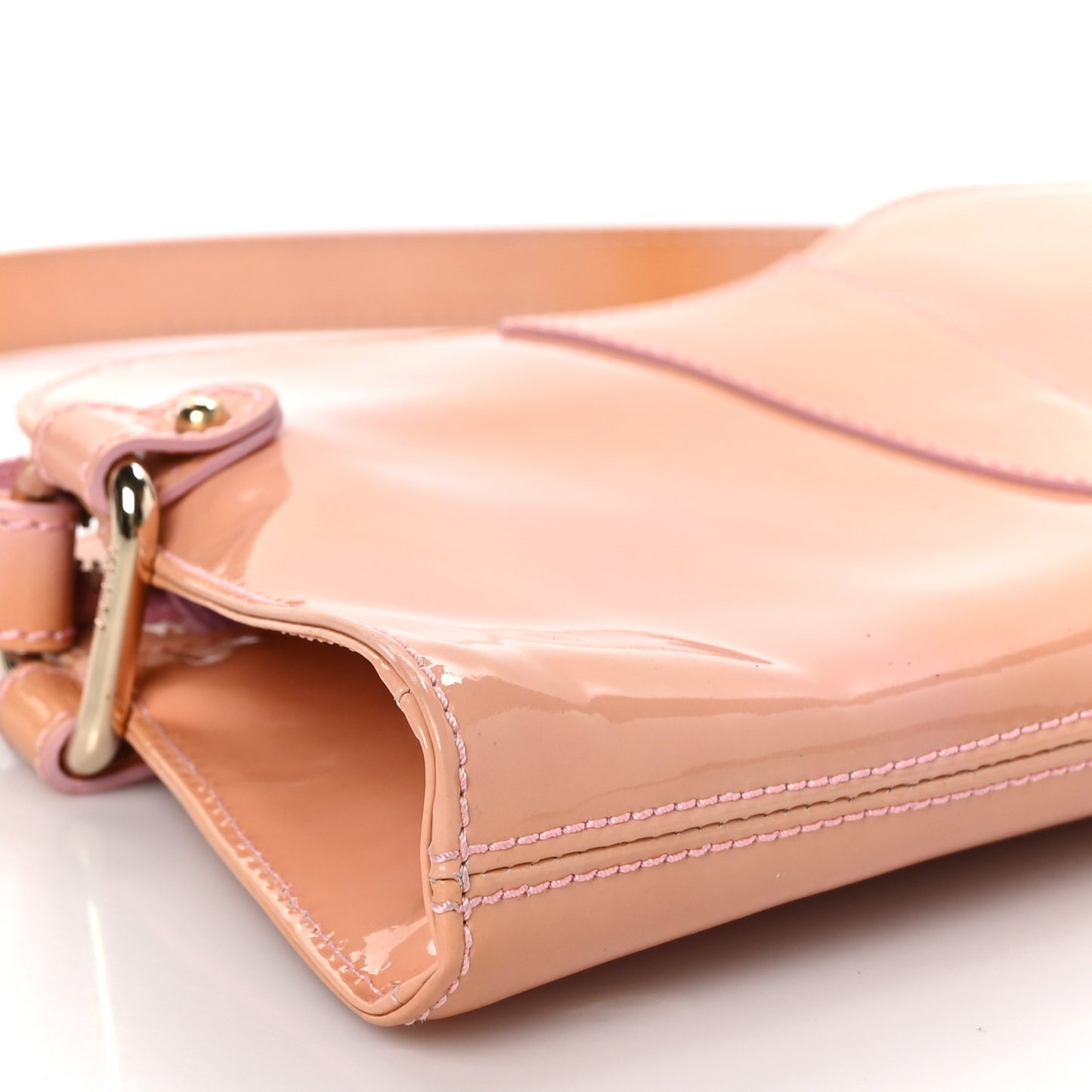 Patent Hobo Light Pink