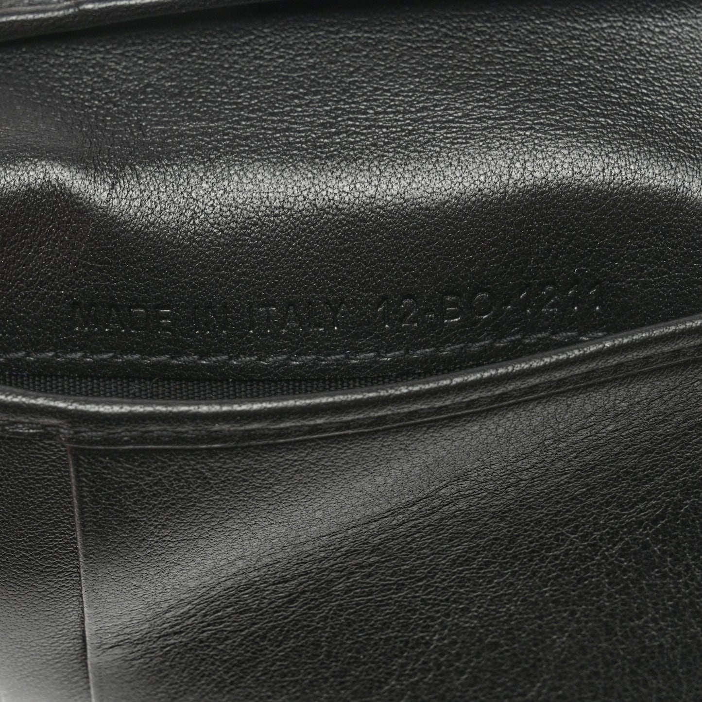 Oblique Bi-Fold Card Holder Blue