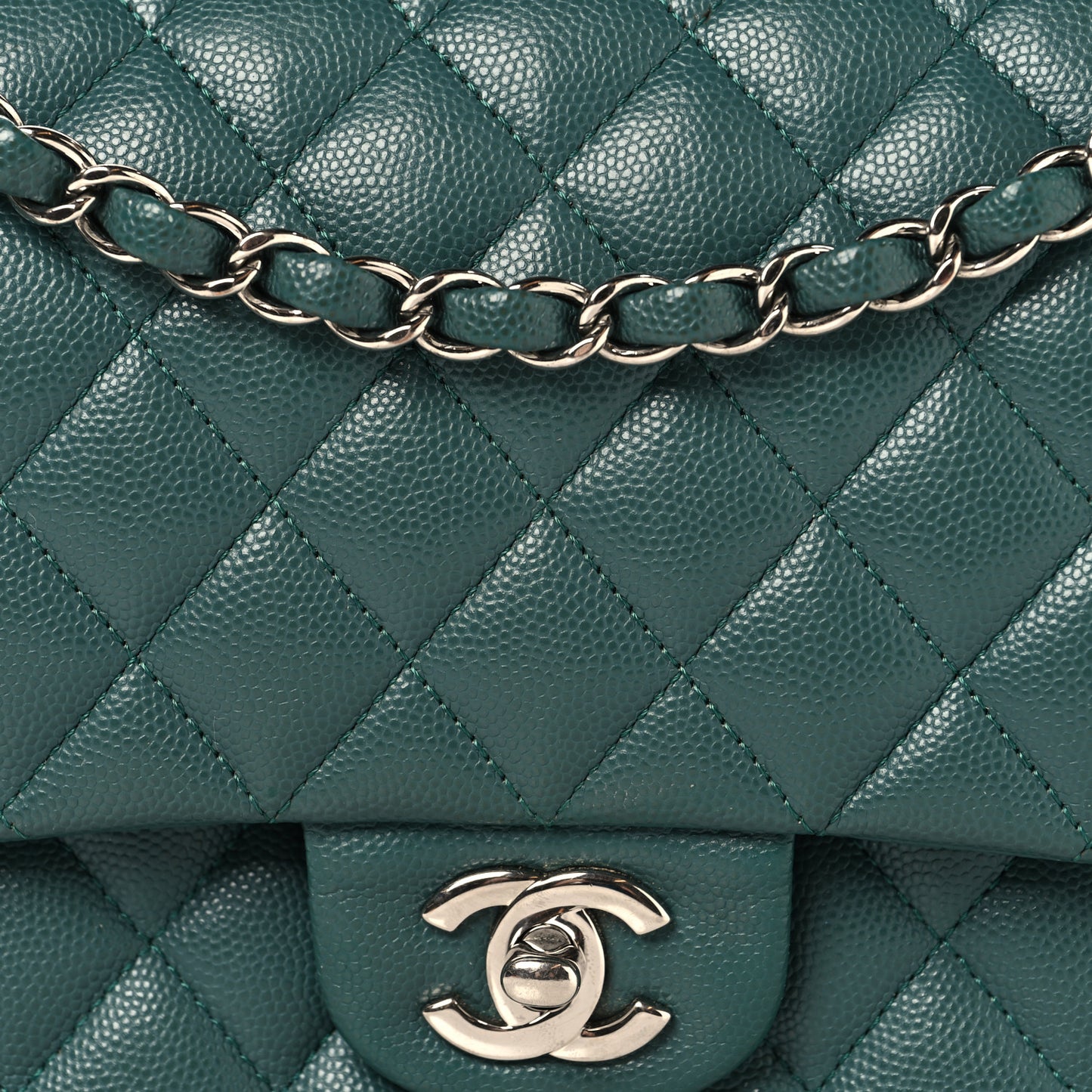 Caviar Quilted Medium Double Flap Green