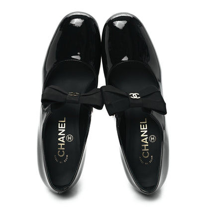 Chanel Patent Calfskin Grosgrain CC Mary Jane Pumps 38.5 Black 2 of 10