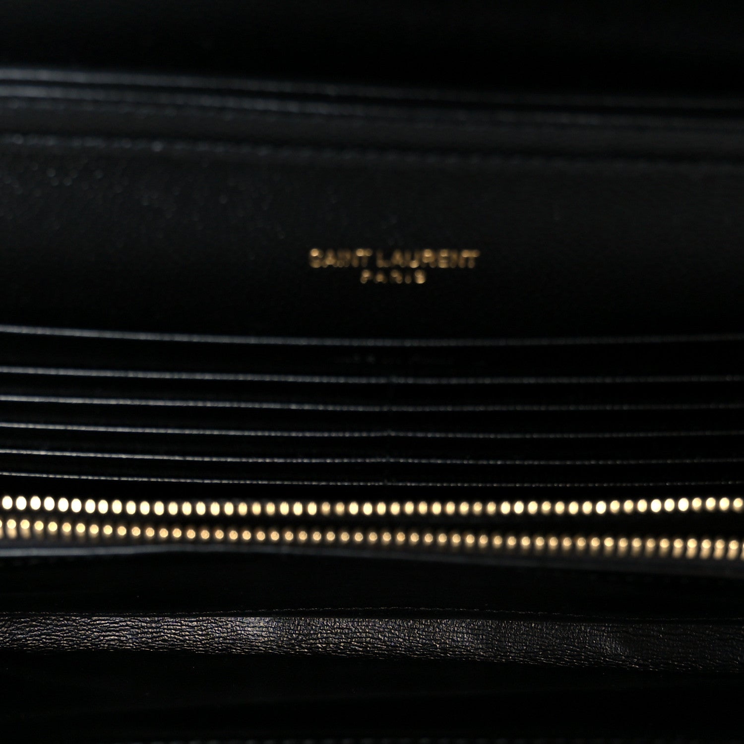 Saint Laurent Grain De Poudre Matelasse Chevron Monogram Chain Wallet Black 5 of 10