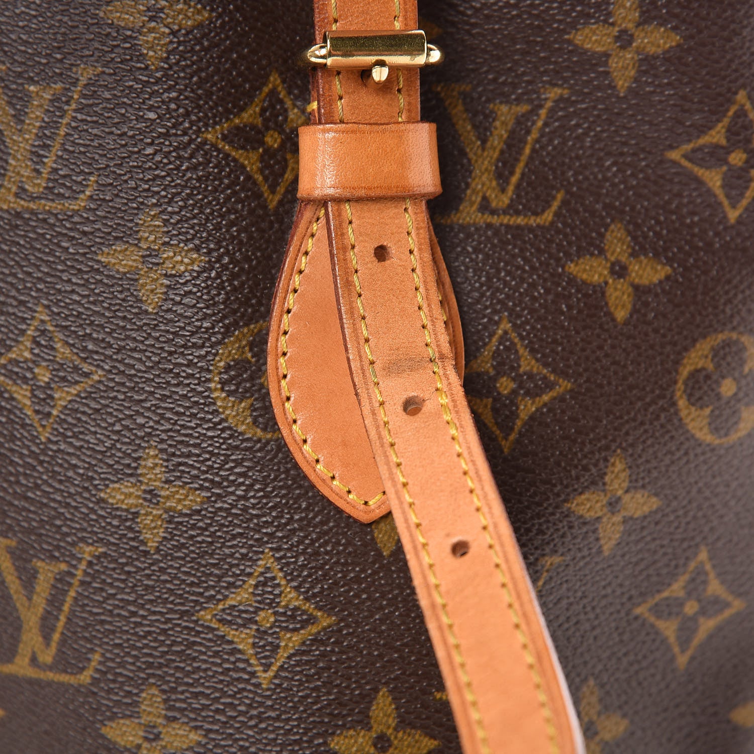 Louis Vuitton Monogram Petit Bucket 23 9 of 12