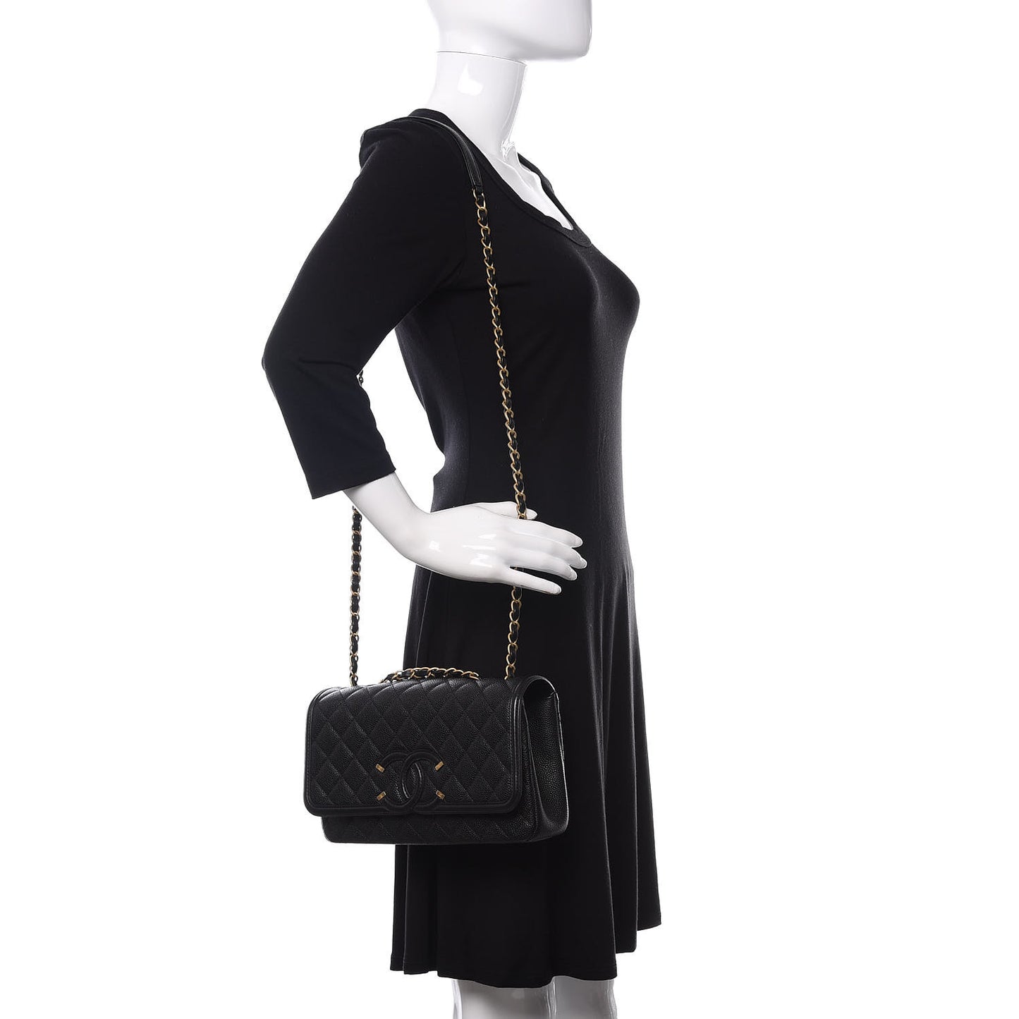 Caviar Quilted Medium CC Filigree Flap Black