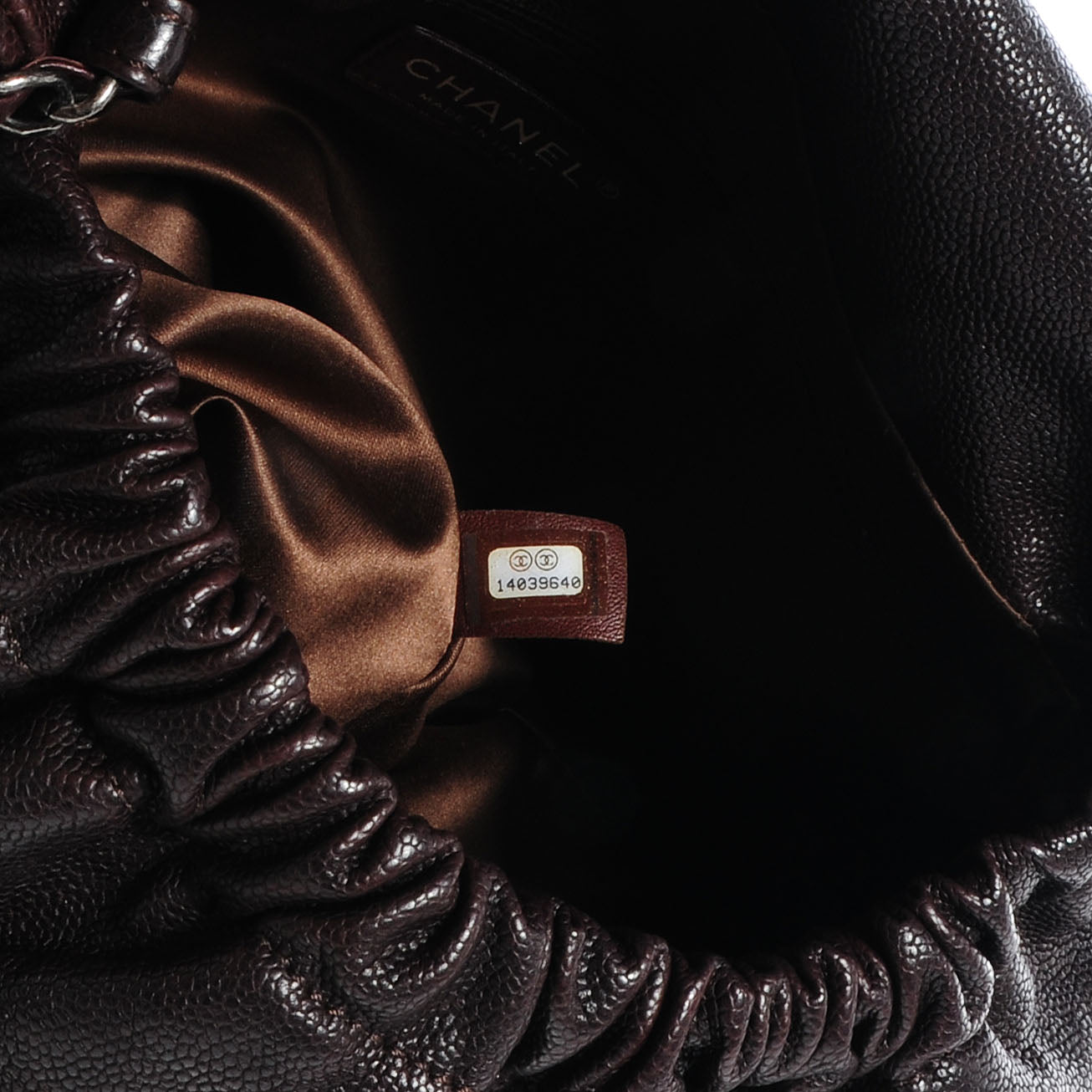 Caviar Maxi Elastic Flap Brown