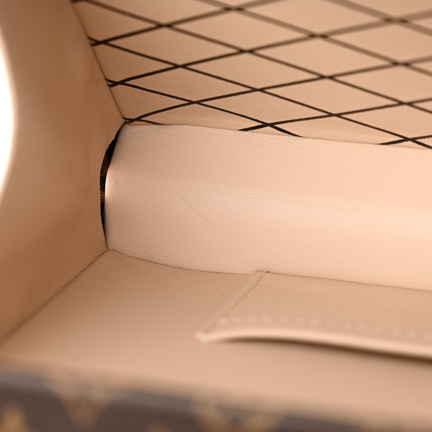 Monogram Petite Malle Black