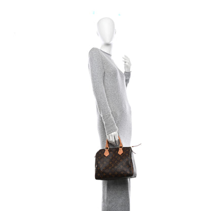 Louis Vuitton LOUIS VUITTON Monogram Speedy 25 2 of 9