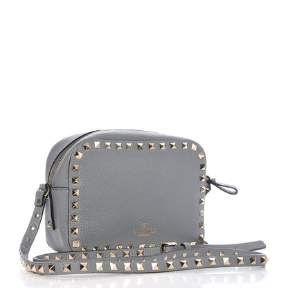 Valentino Garavani Pebbled Calfskin Rockstud Camera Crossbody Bag Light Stone 3 of 8