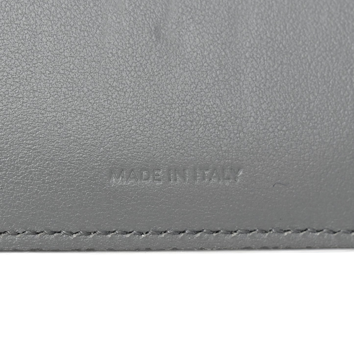 Grained Calfskin Medium Multifunction Strap Wallet Black Chalk