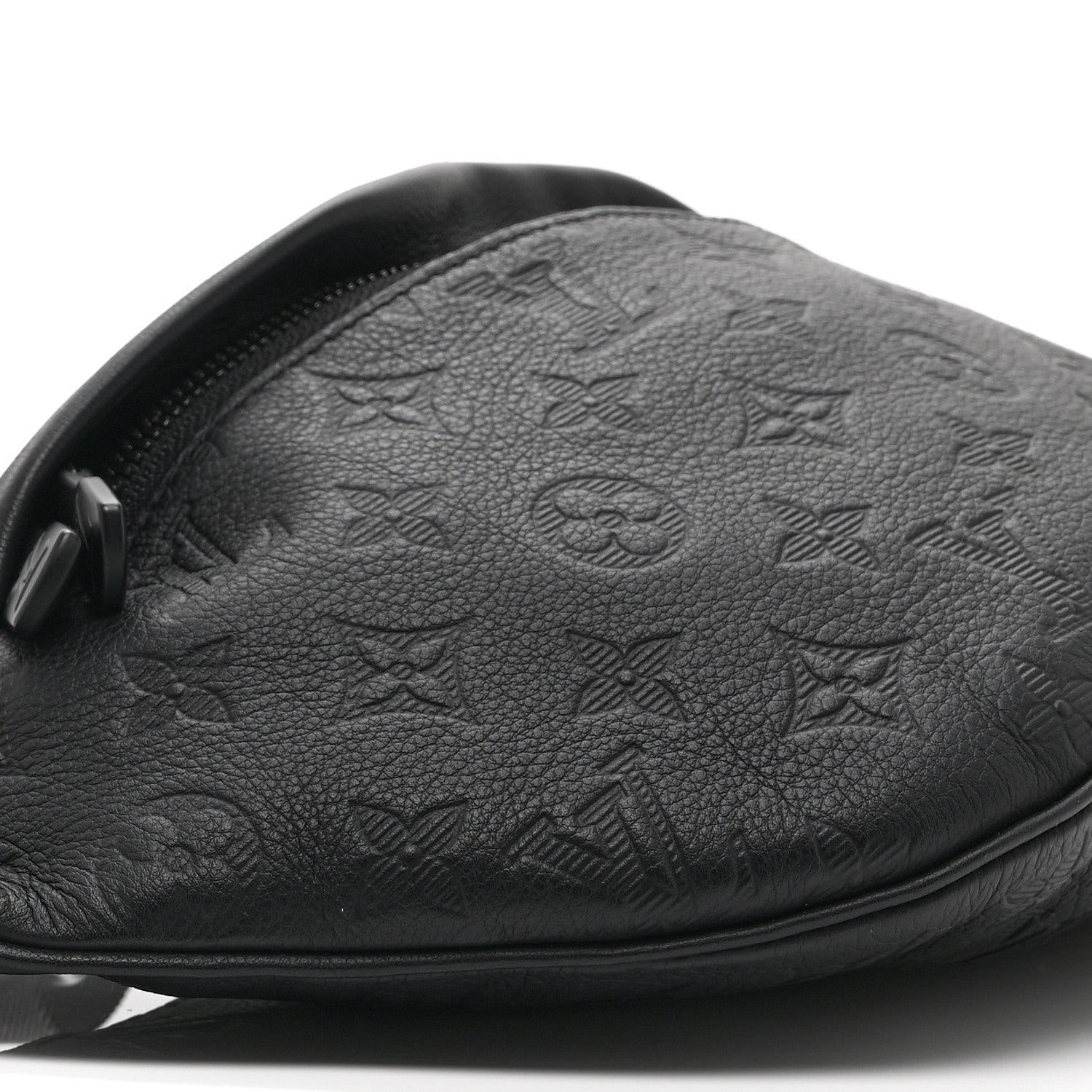 Louis Vuitton Calfskin Monogram Shadow Discovery Bumbag Black 7 of 8