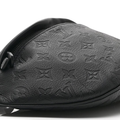 Louis Vuitton Calfskin Monogram Shadow Discovery Bumbag Black 7 of 8