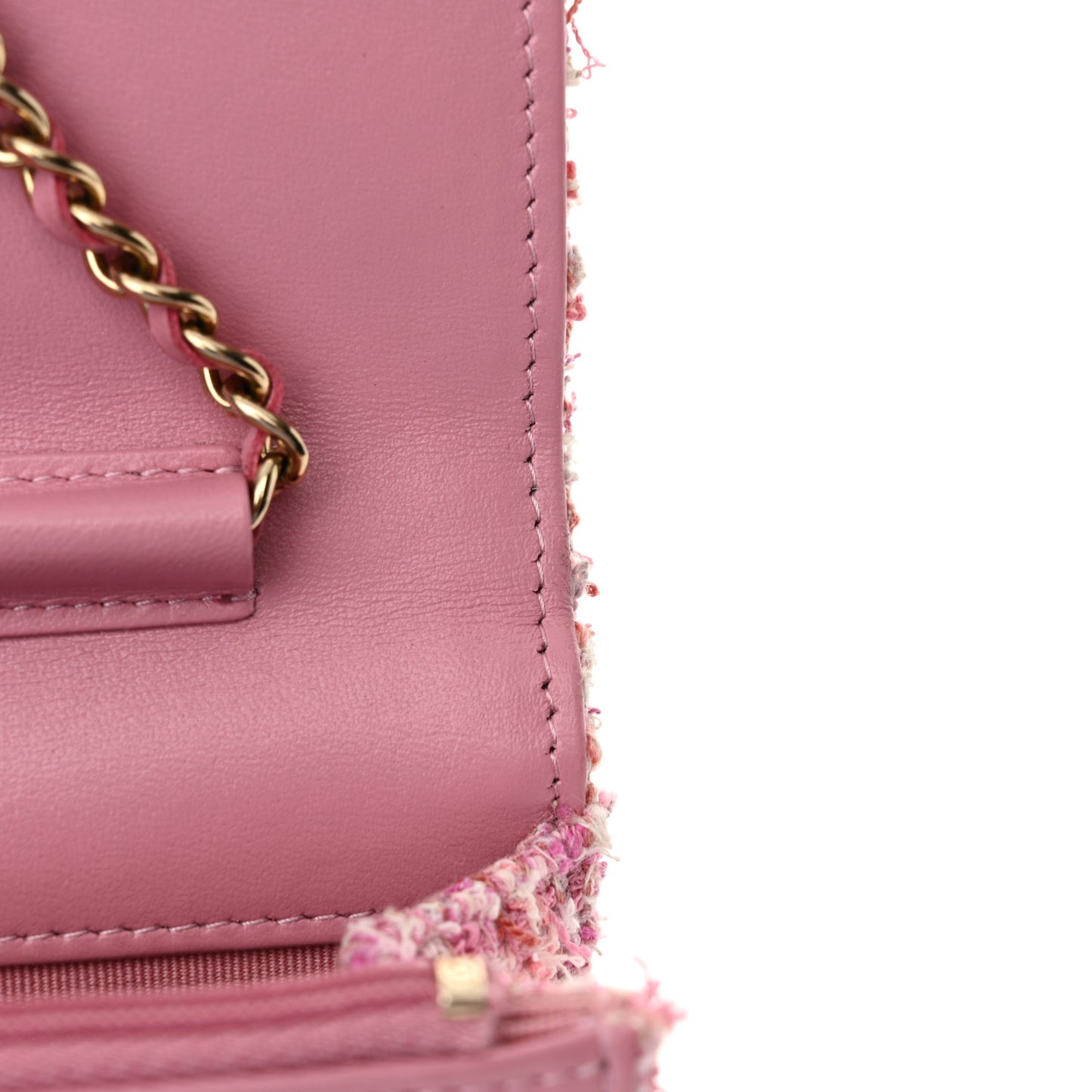 Tweed Quilted Wallet On Chain WOC Pink