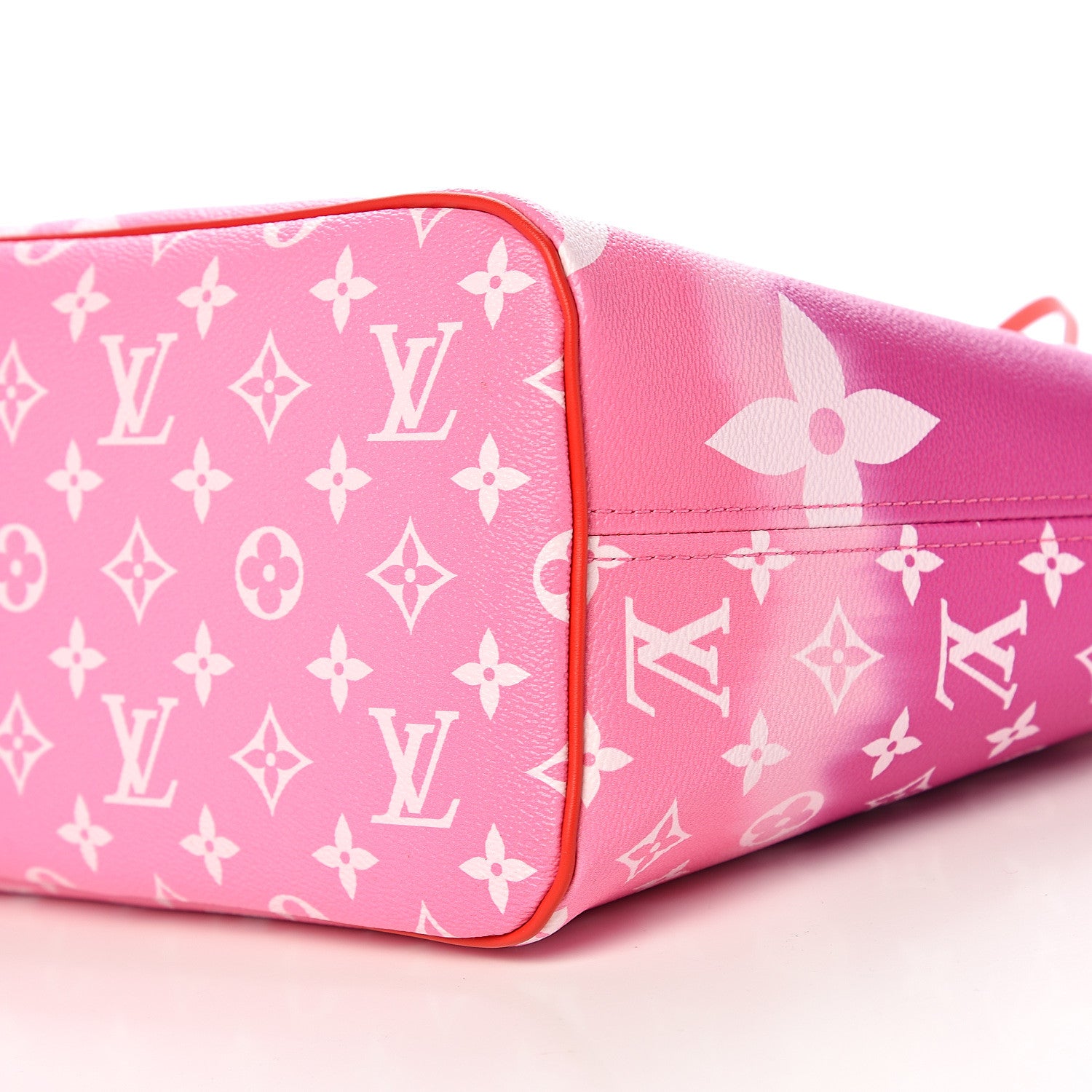 Louis Vuitton Monogram Escale Neverfull MM Rouge 8 of 10