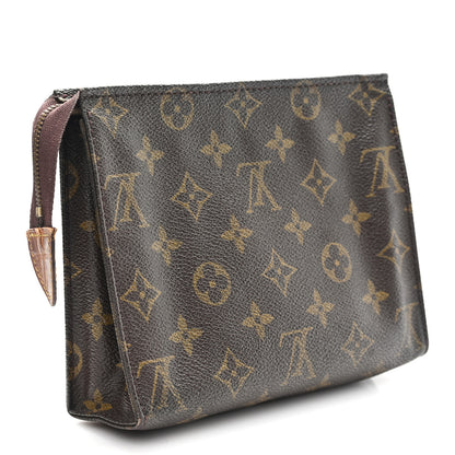 Louis Vuitton Monogram Toiletry Pouch 19 3 of 8