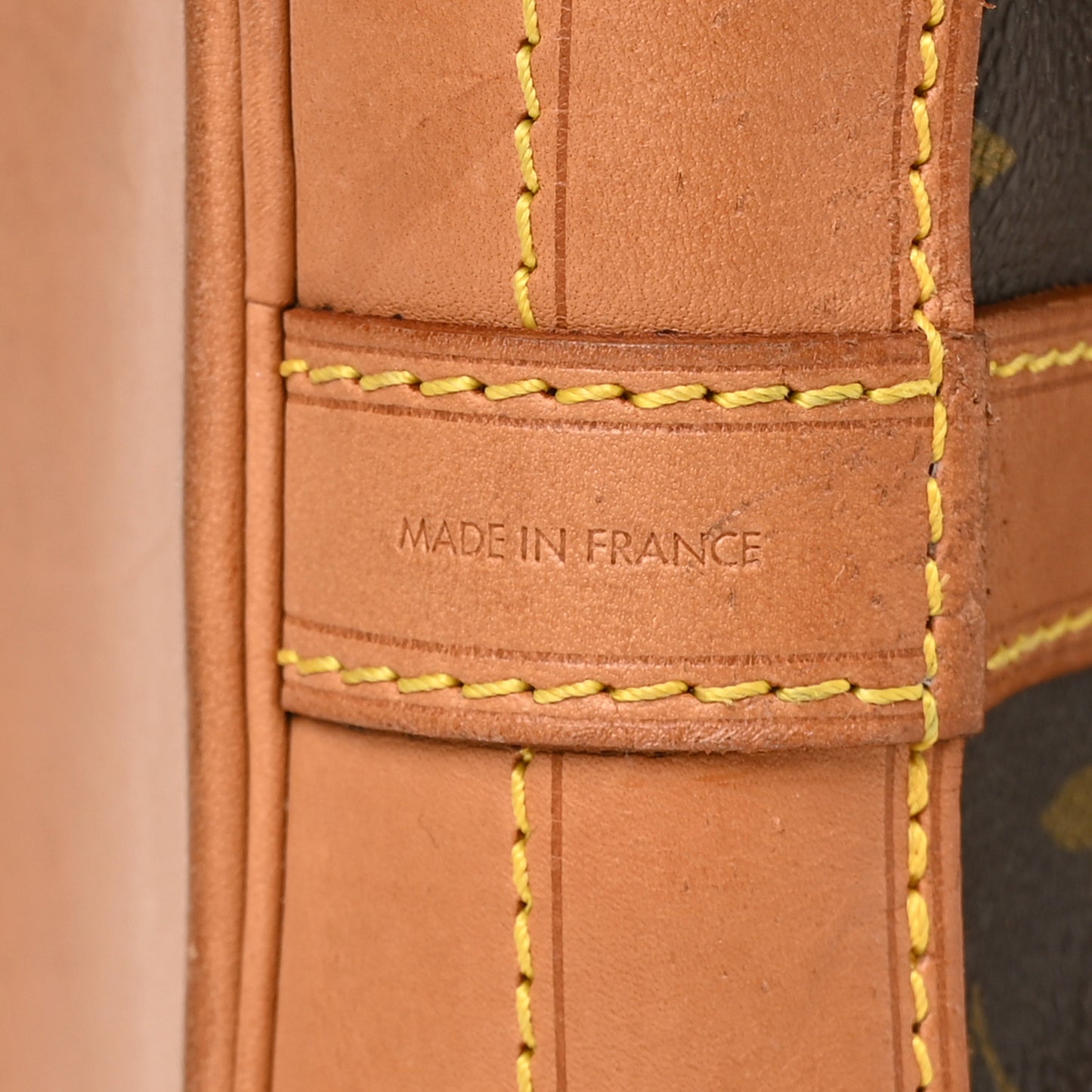 Monogram Noe