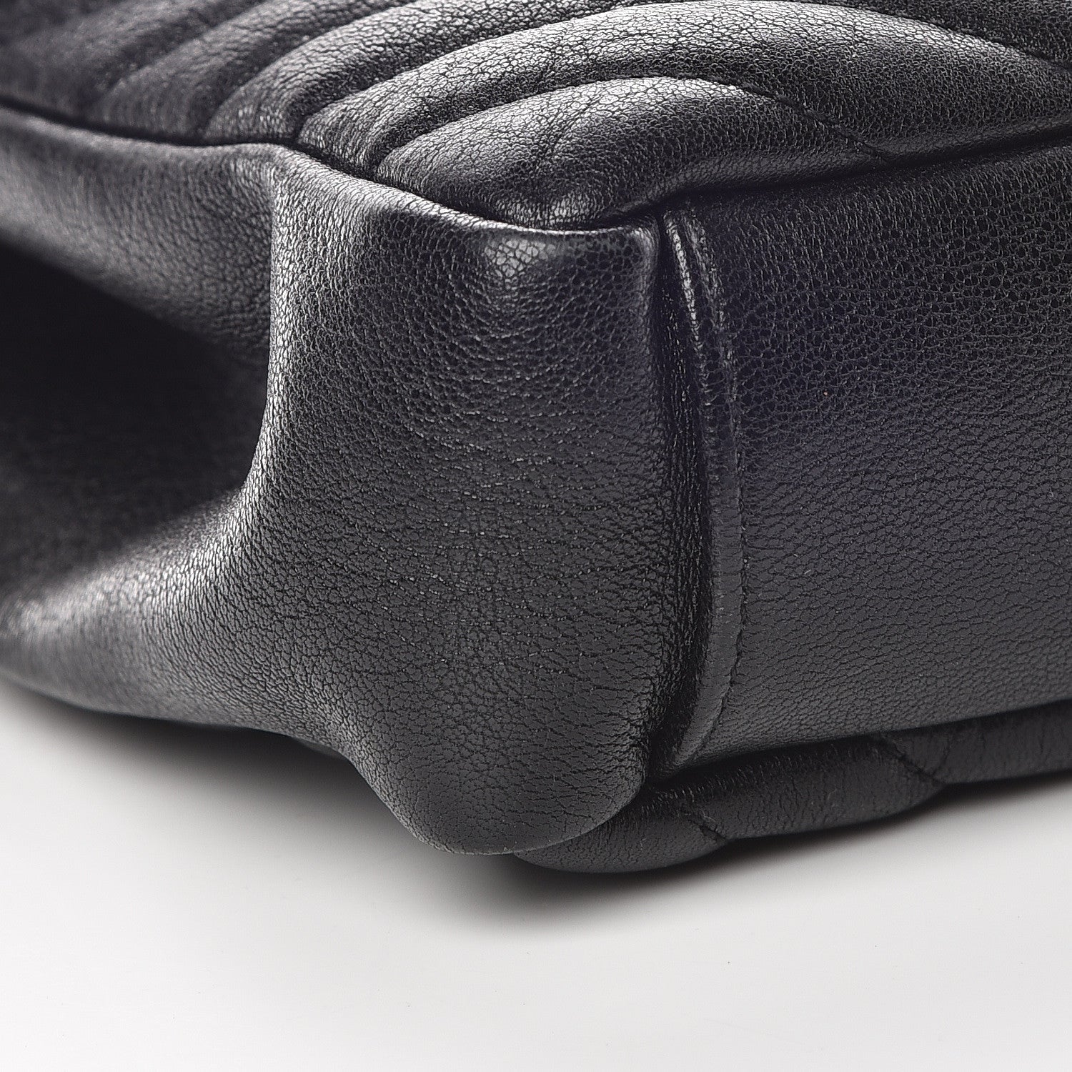 Saint Laurent Sheepskin Matelasse Chevron Monogram Medium College Bag Black 8 of 11