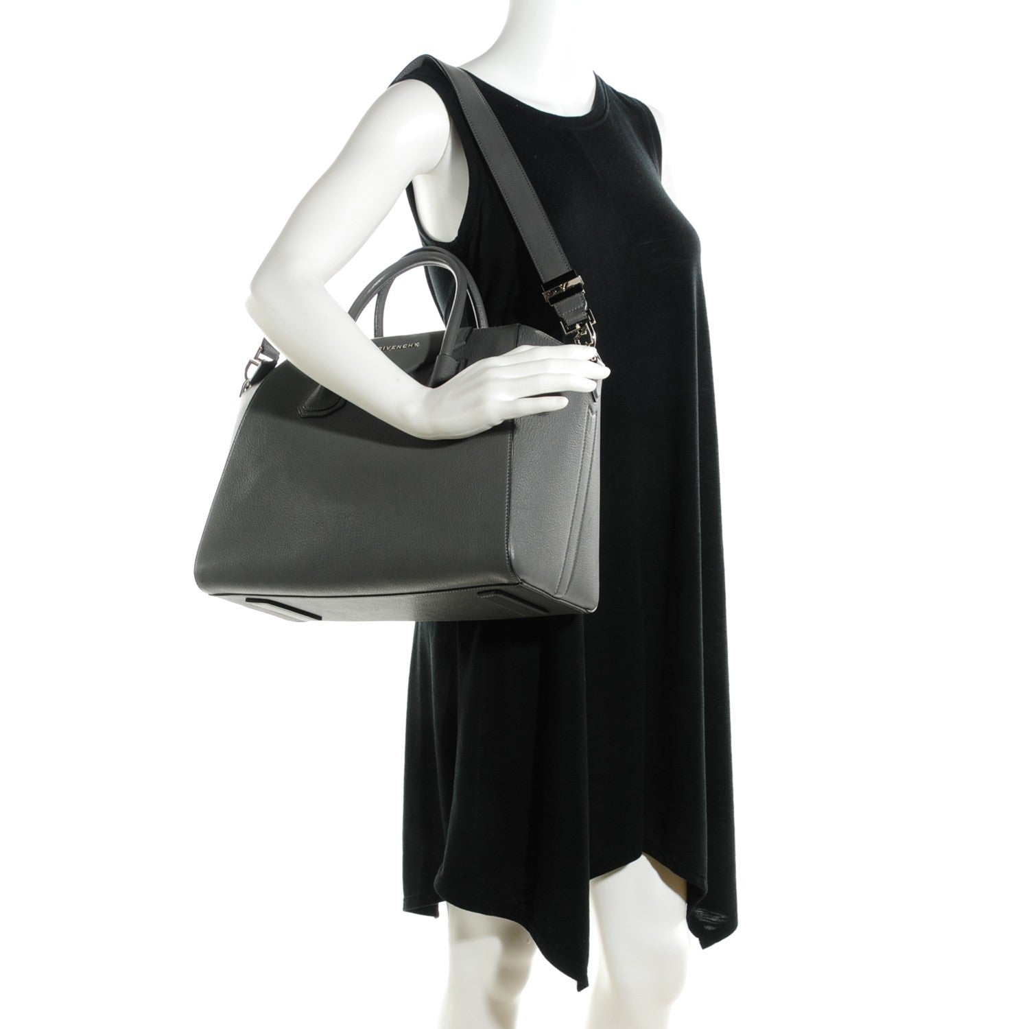 Givenchy Sugar Goatskin Medium Antigona Dark Grey 2 of 7