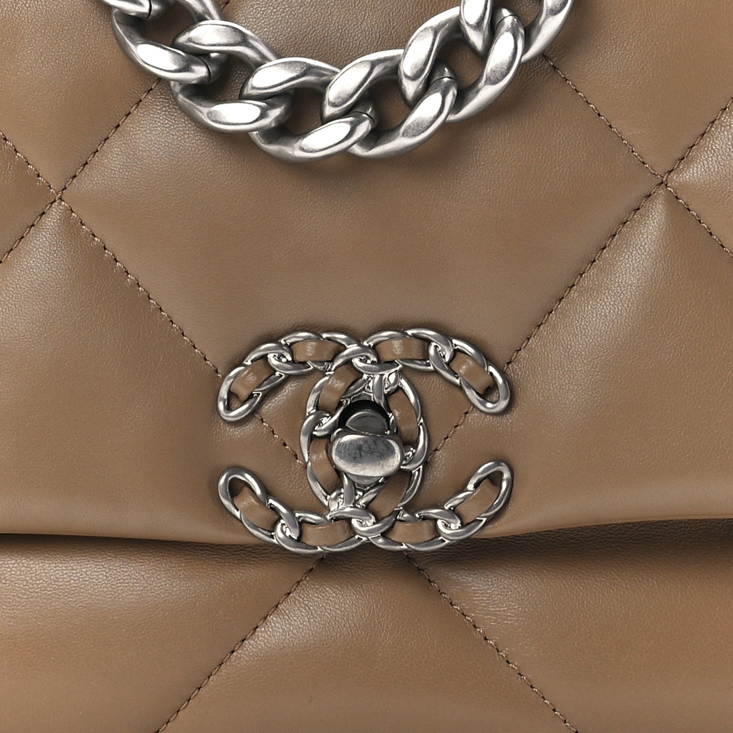 Lambskin Quilted Medium Chanel 19 Flap Dark Beige