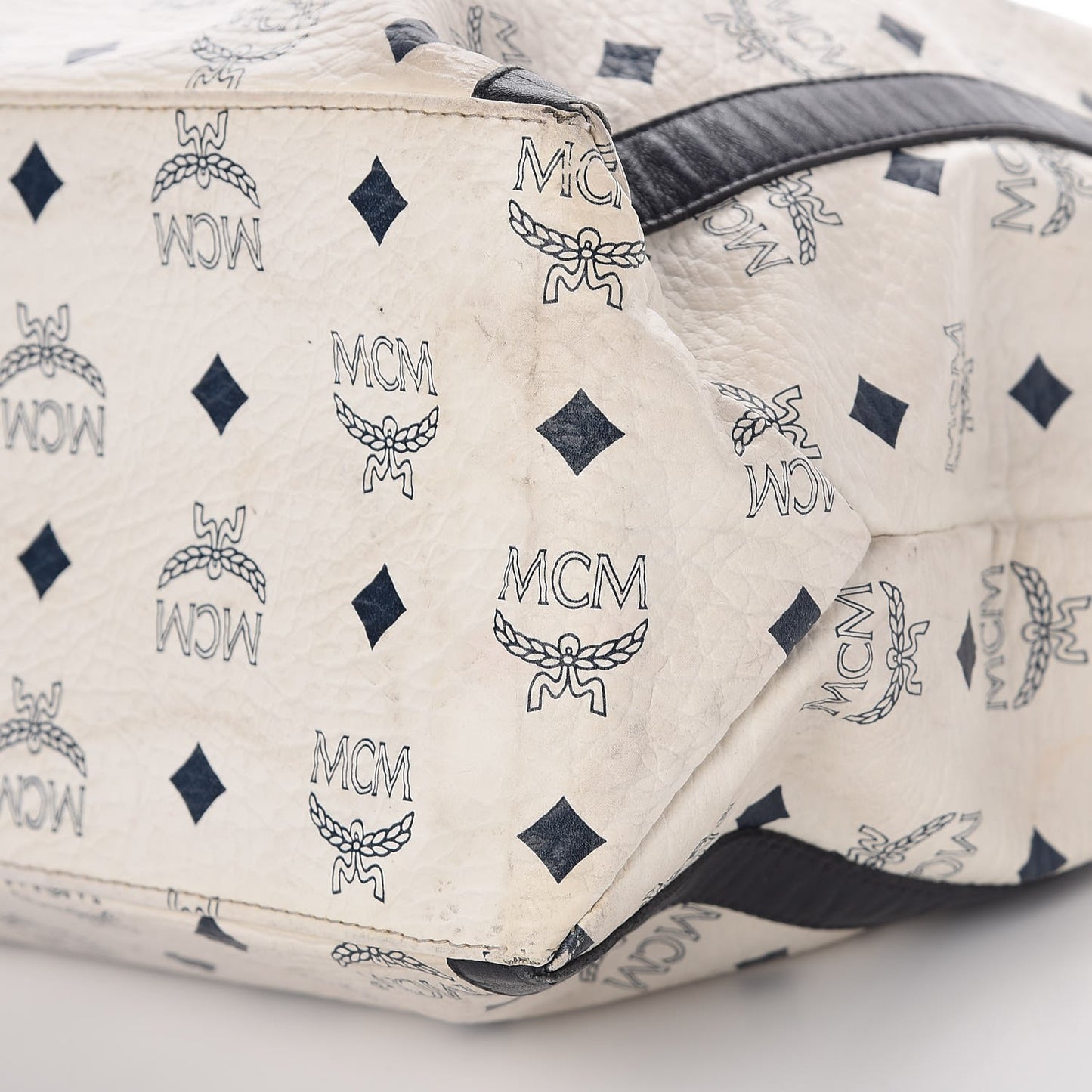Visetos Medium Tote White