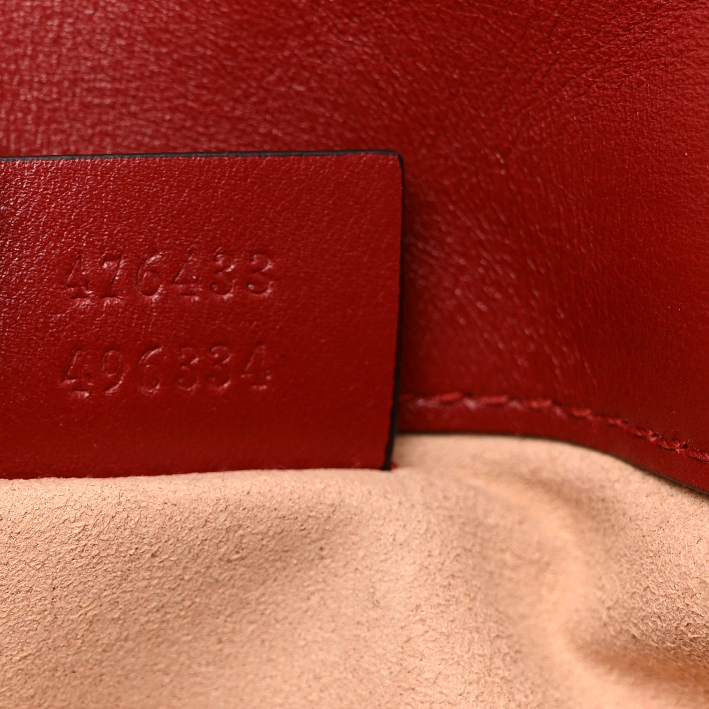 Calfskin Matelasse Super Mini GG Marmont Shoulder Bag Hibiscus Red