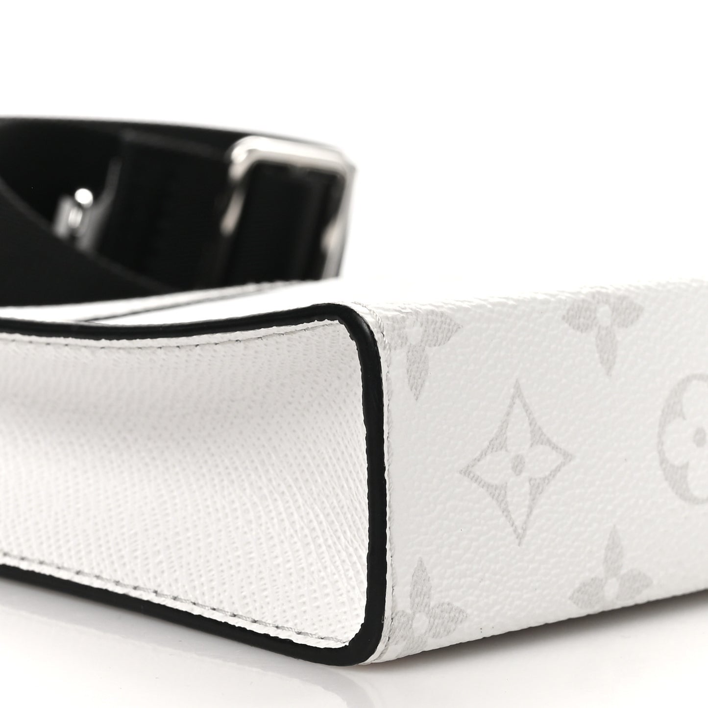 Taiga Monogram Gaston Wearable Wallet Optic White