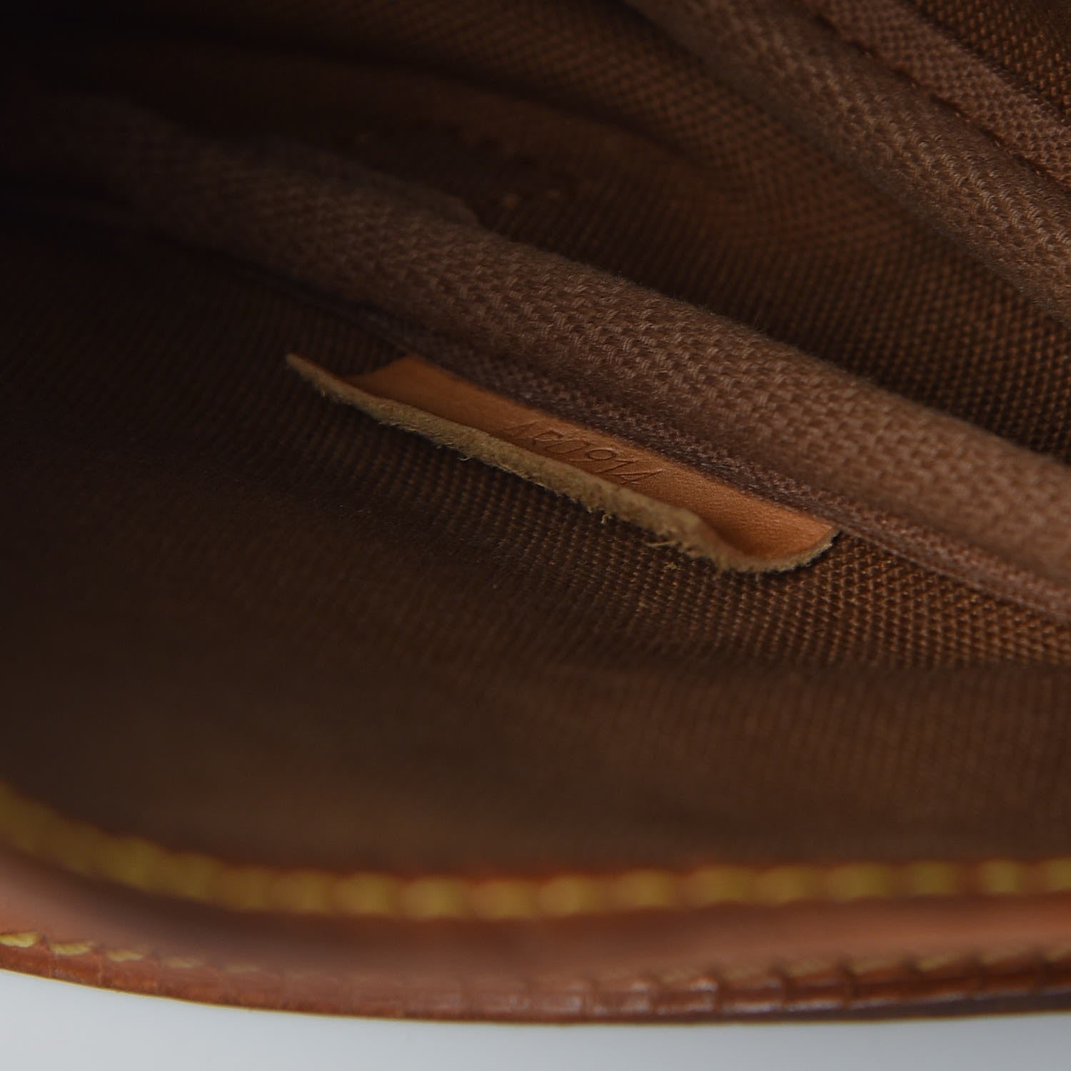 Louis Vuitton Monogram Saumur 30 8 of 11
