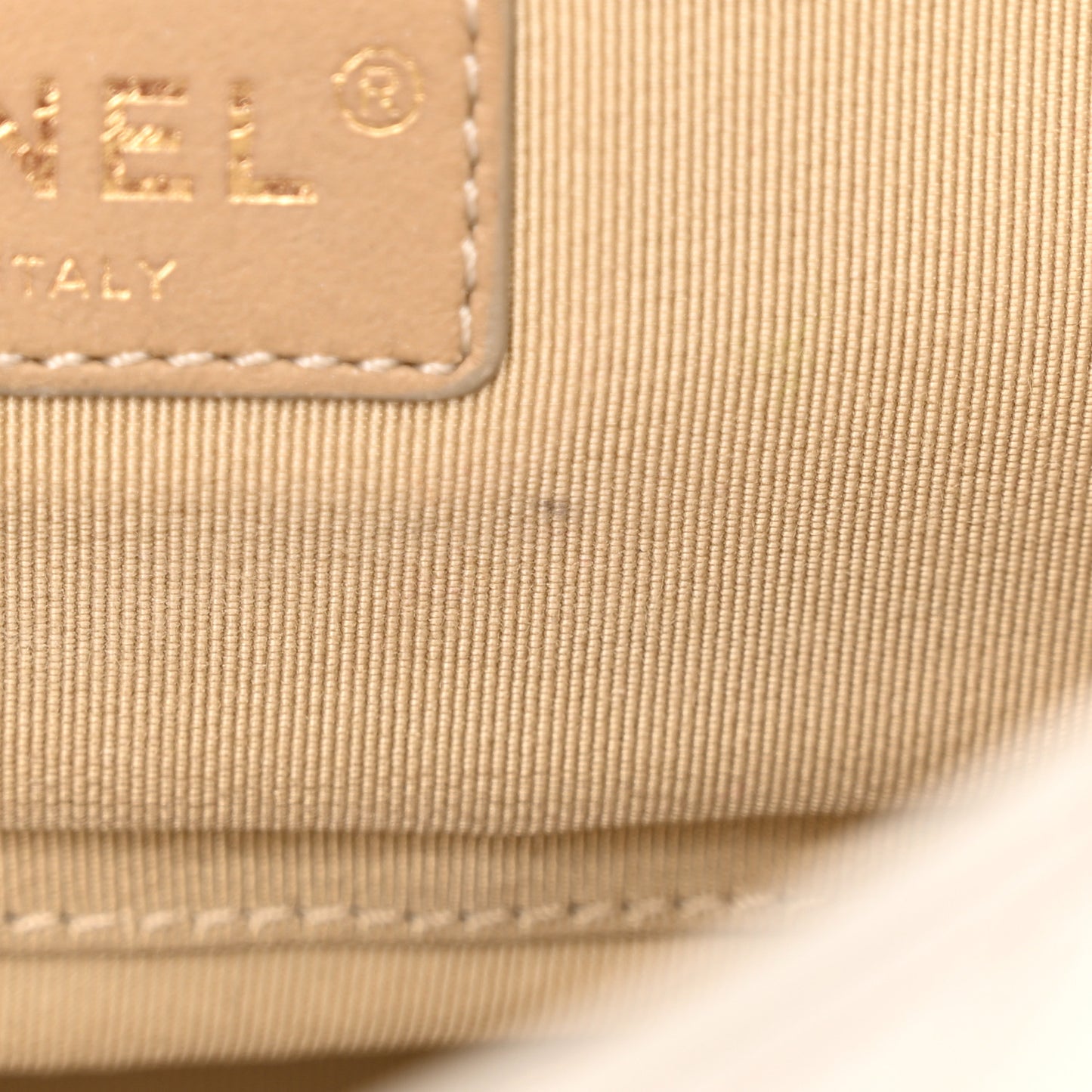 Lambskin A Real Catch Flap Bag White