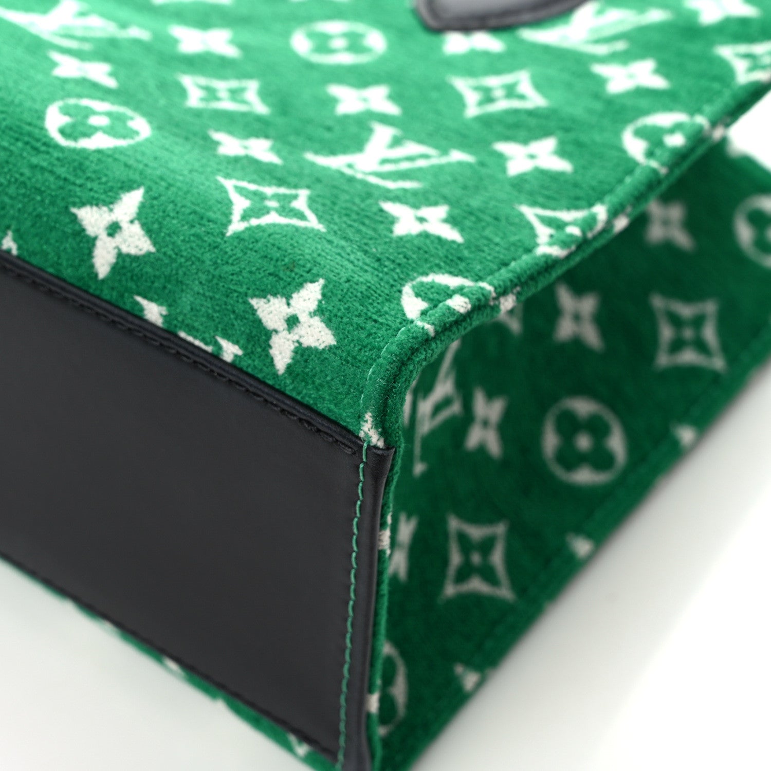Louis Vuitton Jacquard Velvet Monogram Onthego PM Green 10 of 11
