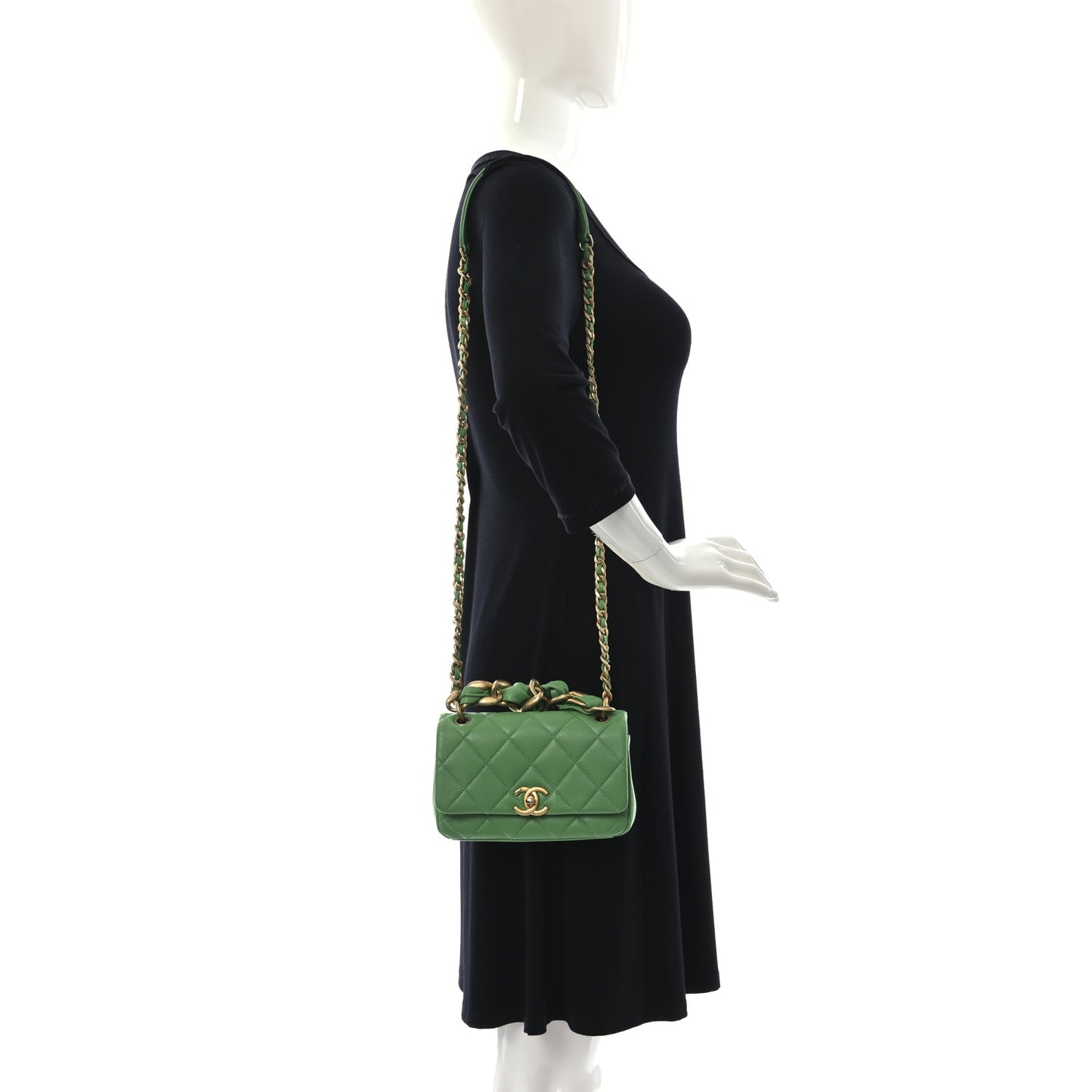 Shiny Lambskin Small Chain Is More Flap Green