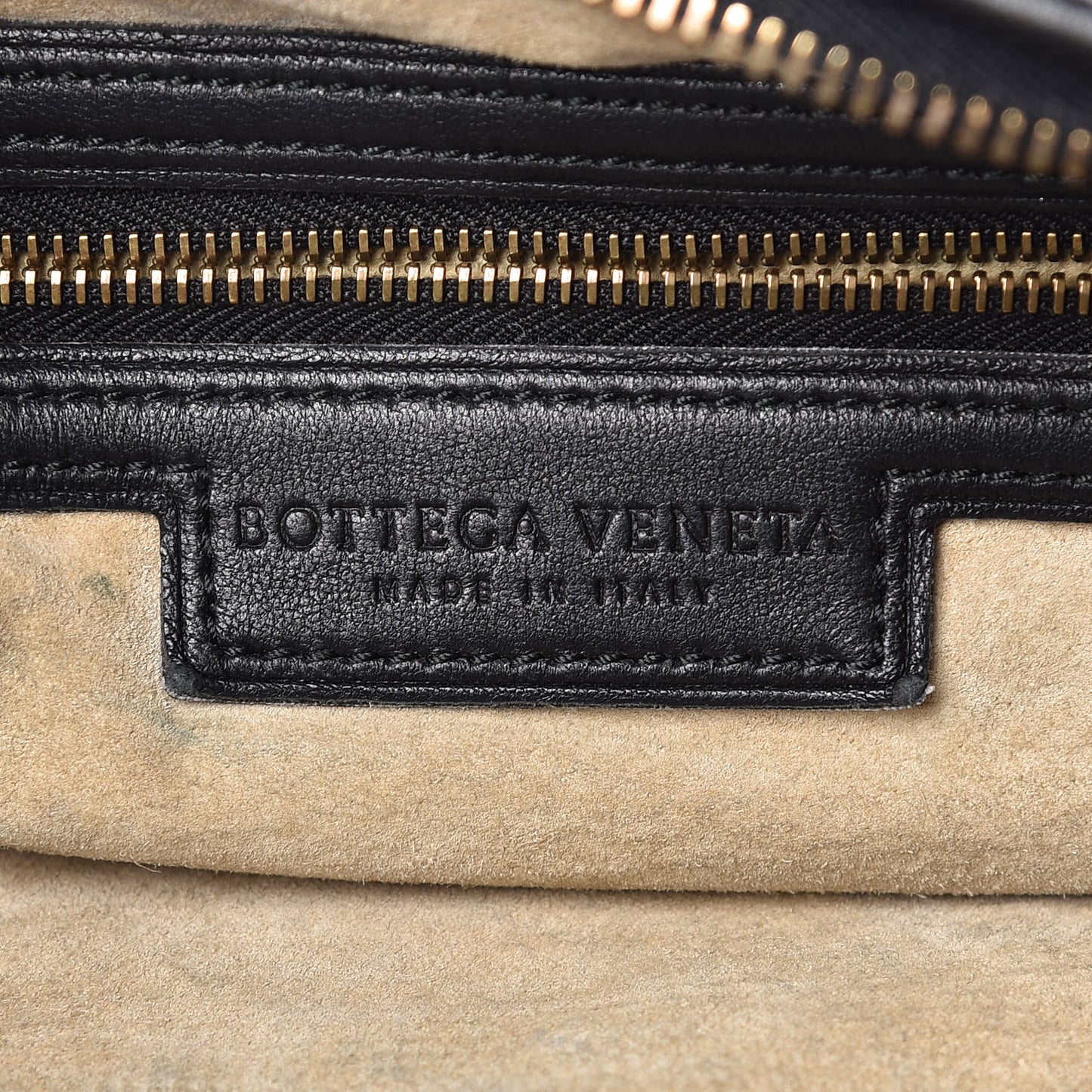 Nappa Intrecciato Large Veneta Hobo Black