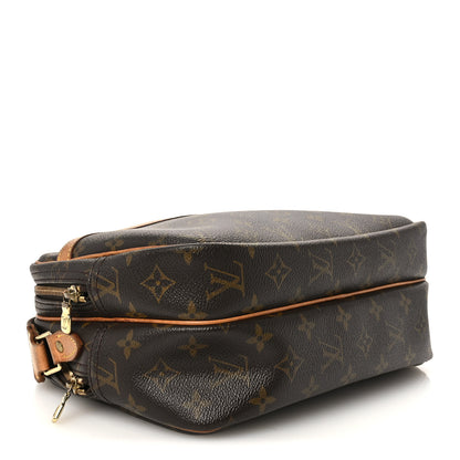 Louis Vuitton Monogram Reporter PM 4 of 11