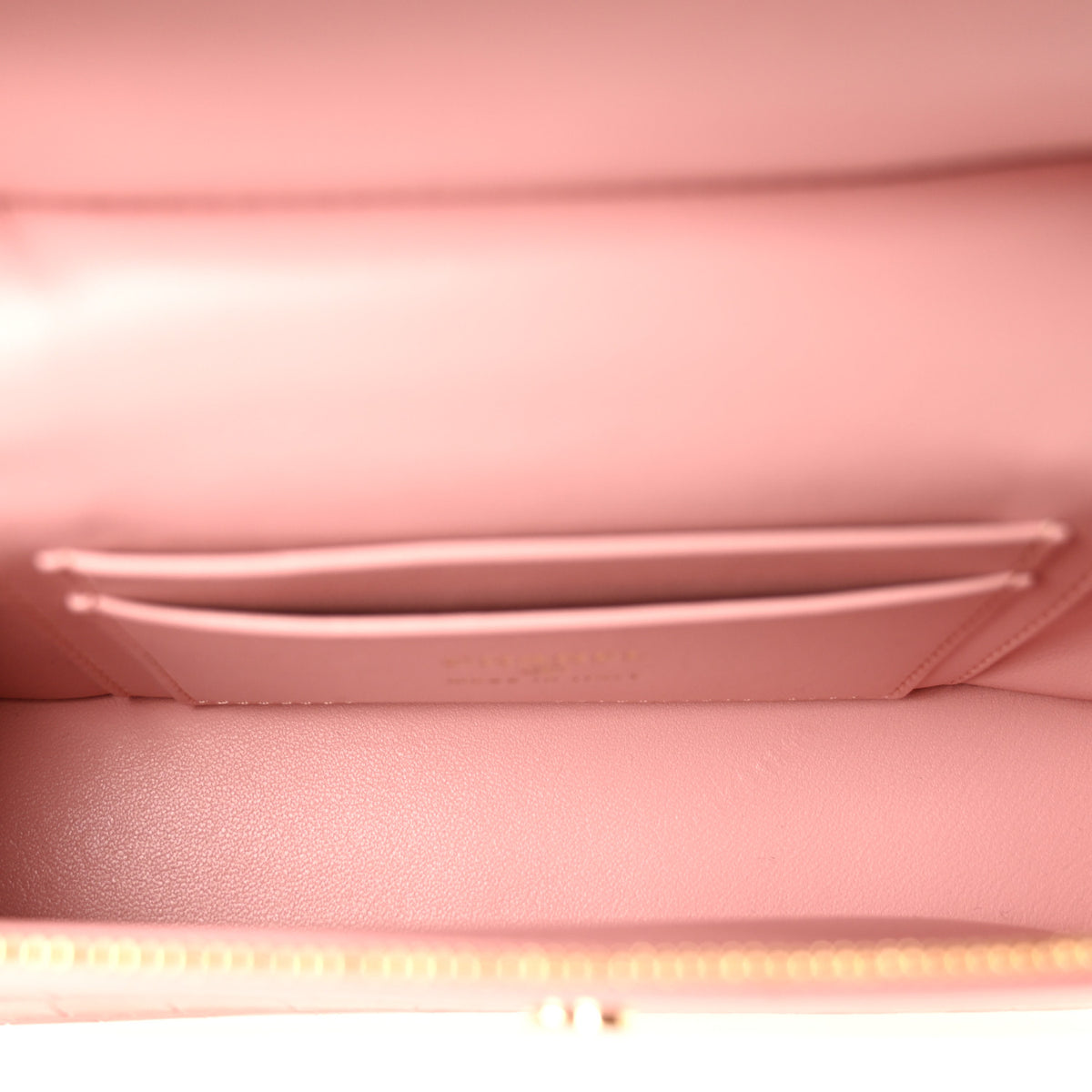 Calfskin Crocodile Embossed Crococo Exoticoco Vanity With Chain Light Pink