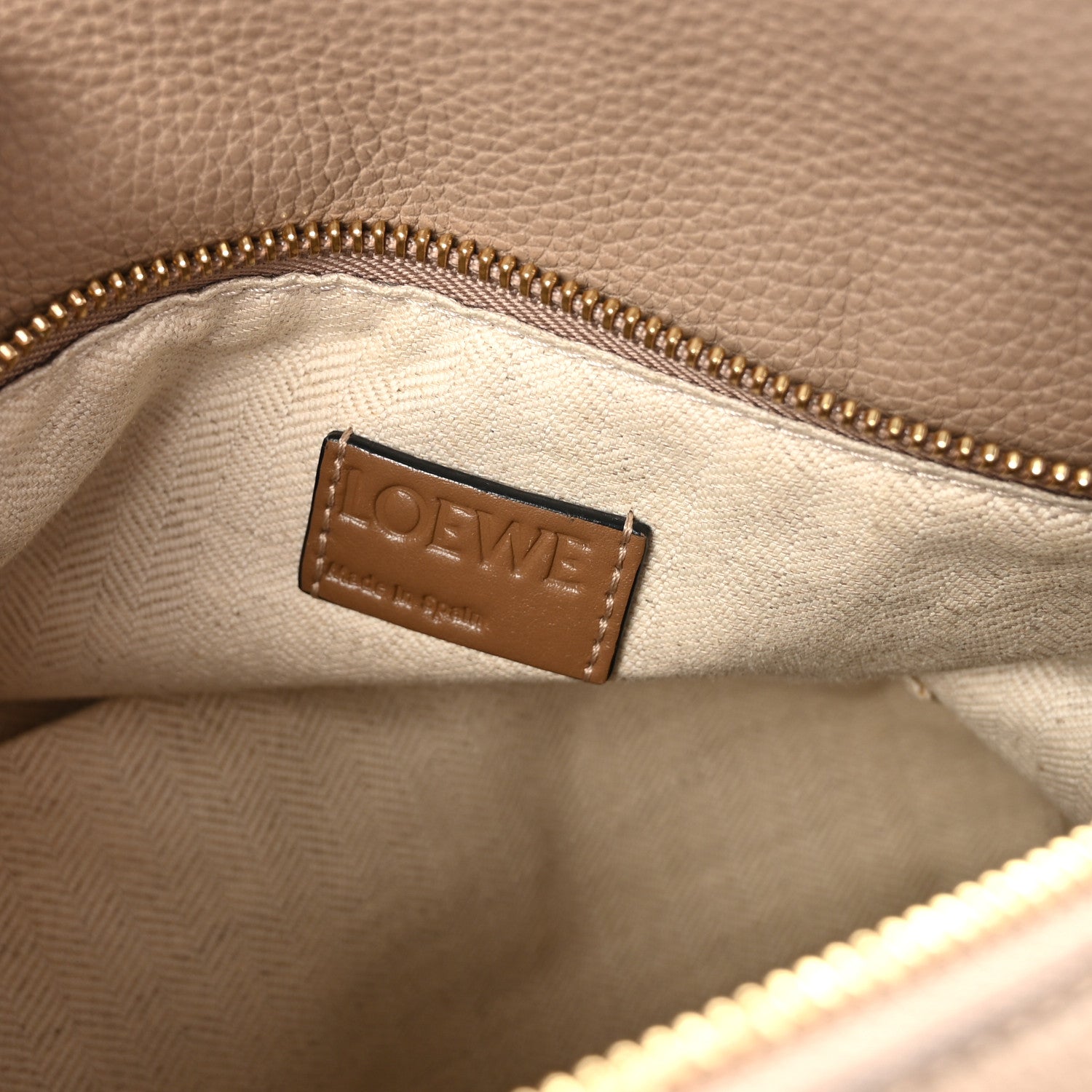 Loewe Grained Calfskin Medium Puzzle Bag Sand Mink 6 of 9