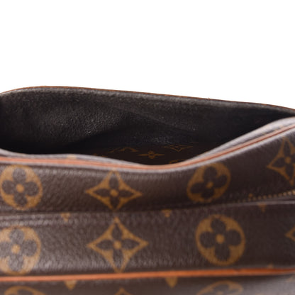 Louis Vuitton Monogram Blois 11 of 12