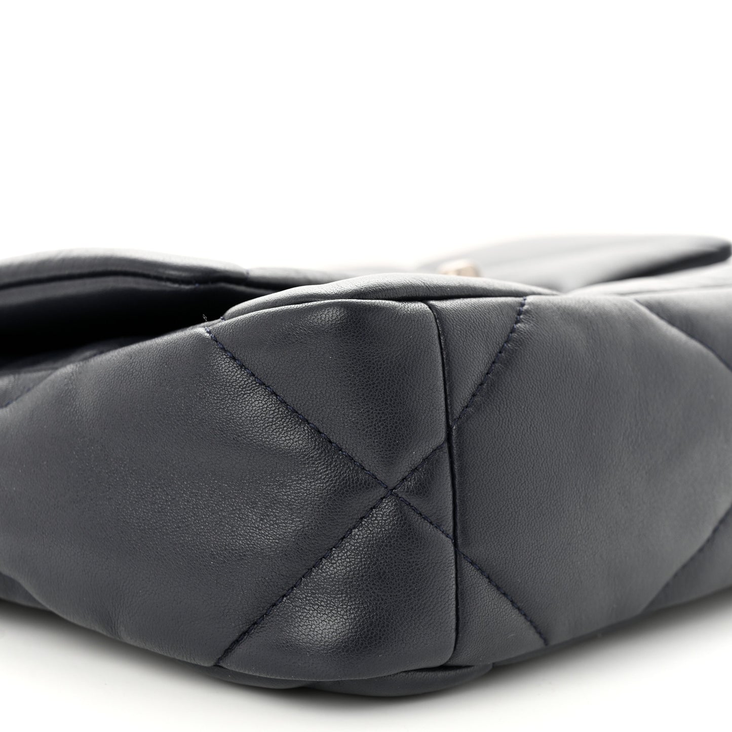 Lambskin Quilted Medium Chanel 19 Flap Navy Blue