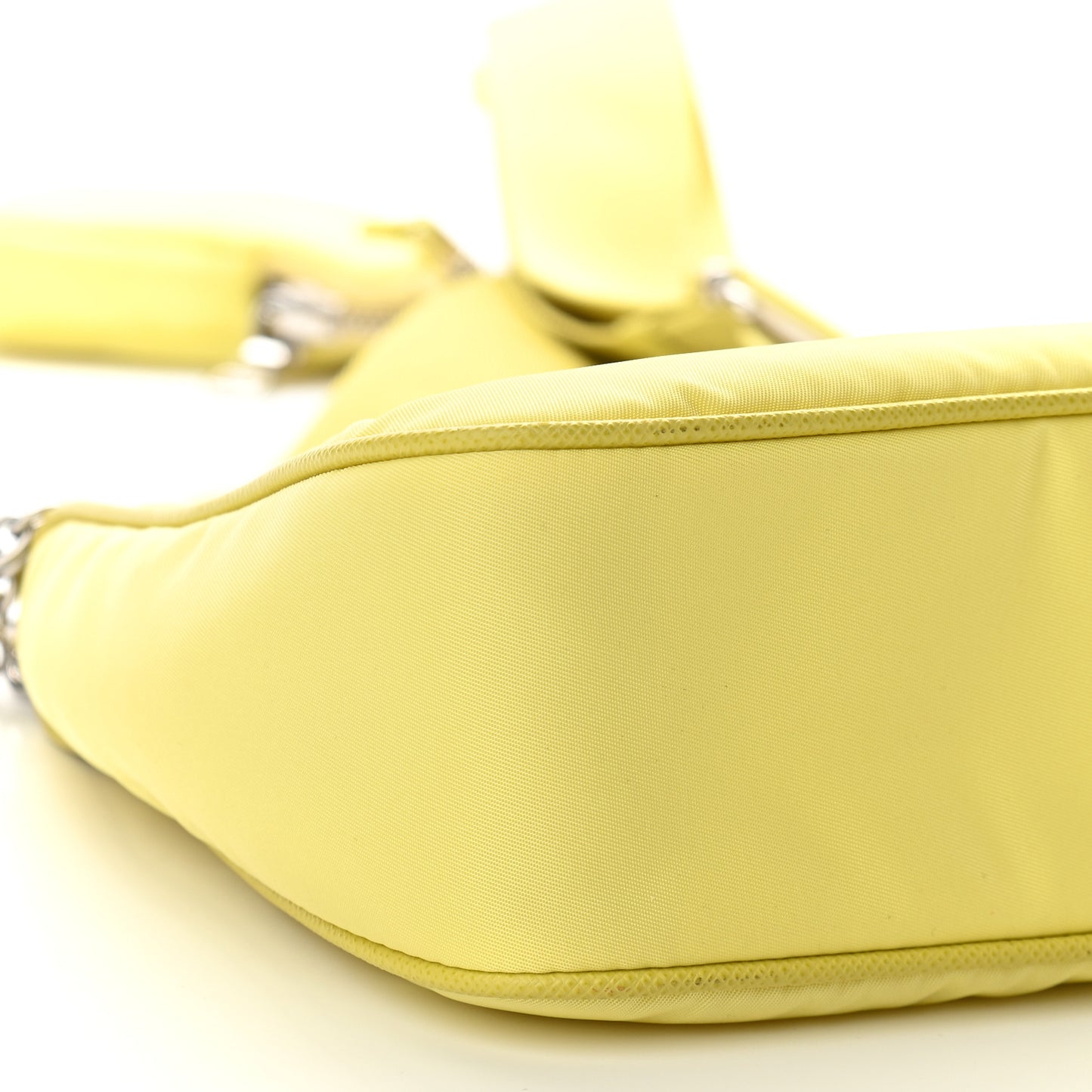 Nylon Saffiano Re-Edition 2005 Shoulder Bag Ananas