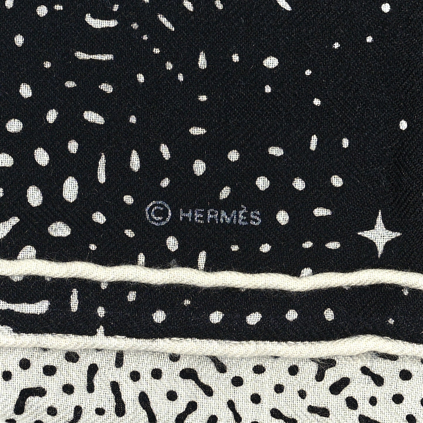 Silk Cashmere Clair De Lune Shawl 140 Black White
