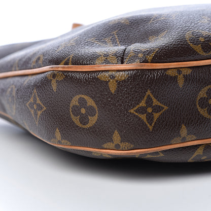 Louis Vuitton Monogram Odeon MM 9 of 15