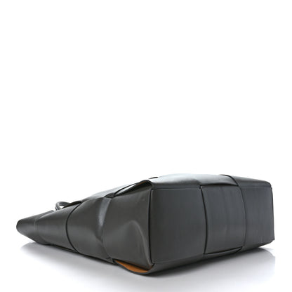 Bottega Veneta Nappa Maxi Intrecciato Mens Vertical Arco Tote Light Graphite 3 of 7