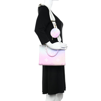 Louis Vuitton Monogram Giant Spring In The City Onthego PM Sunrise Pastel 2 of 10