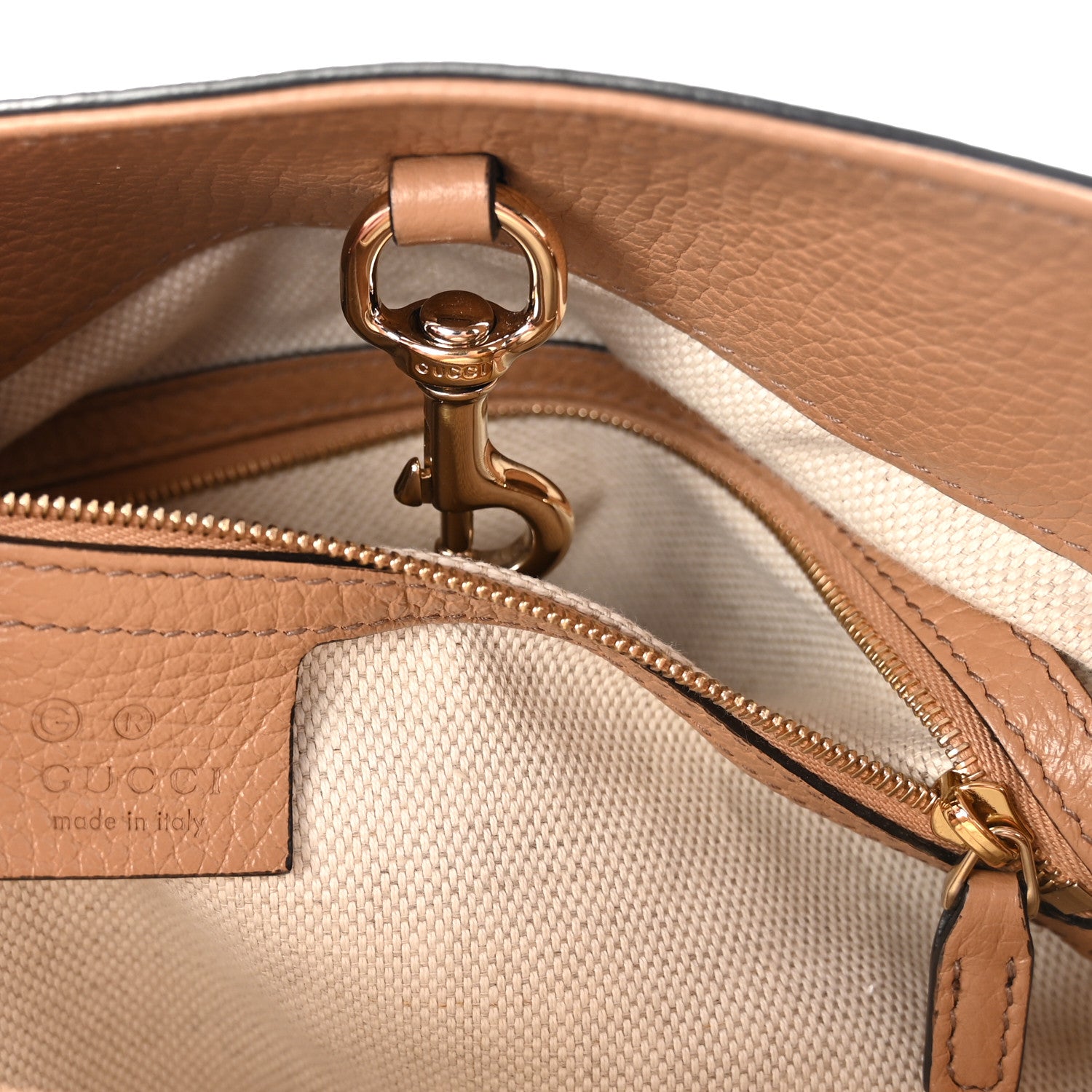 Gucci Pebbled Calfskin Medium Soho Chain Shoulder Bag Camelia 6 of 10
