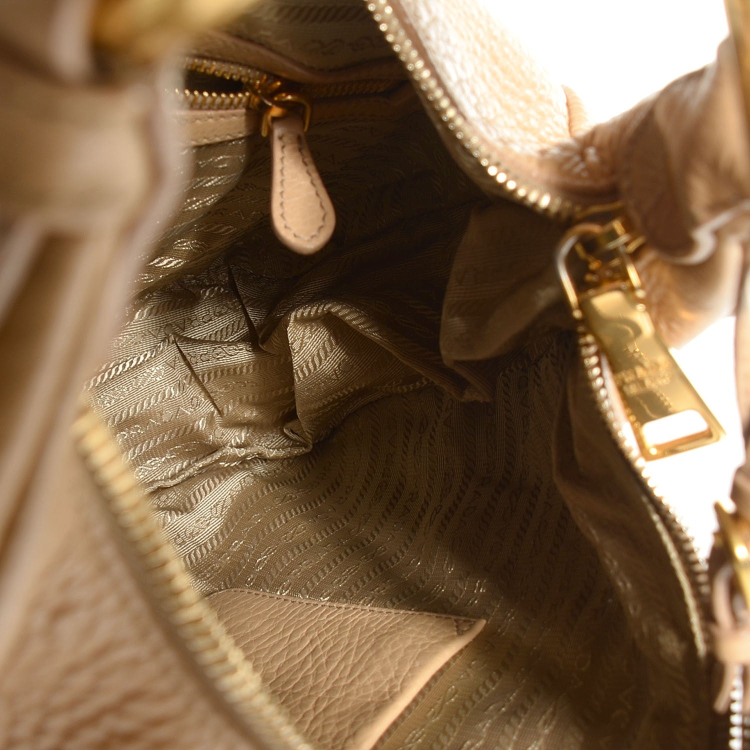 Prada Vitello Daino Double Zip Hobo Sabbia 5 of 10