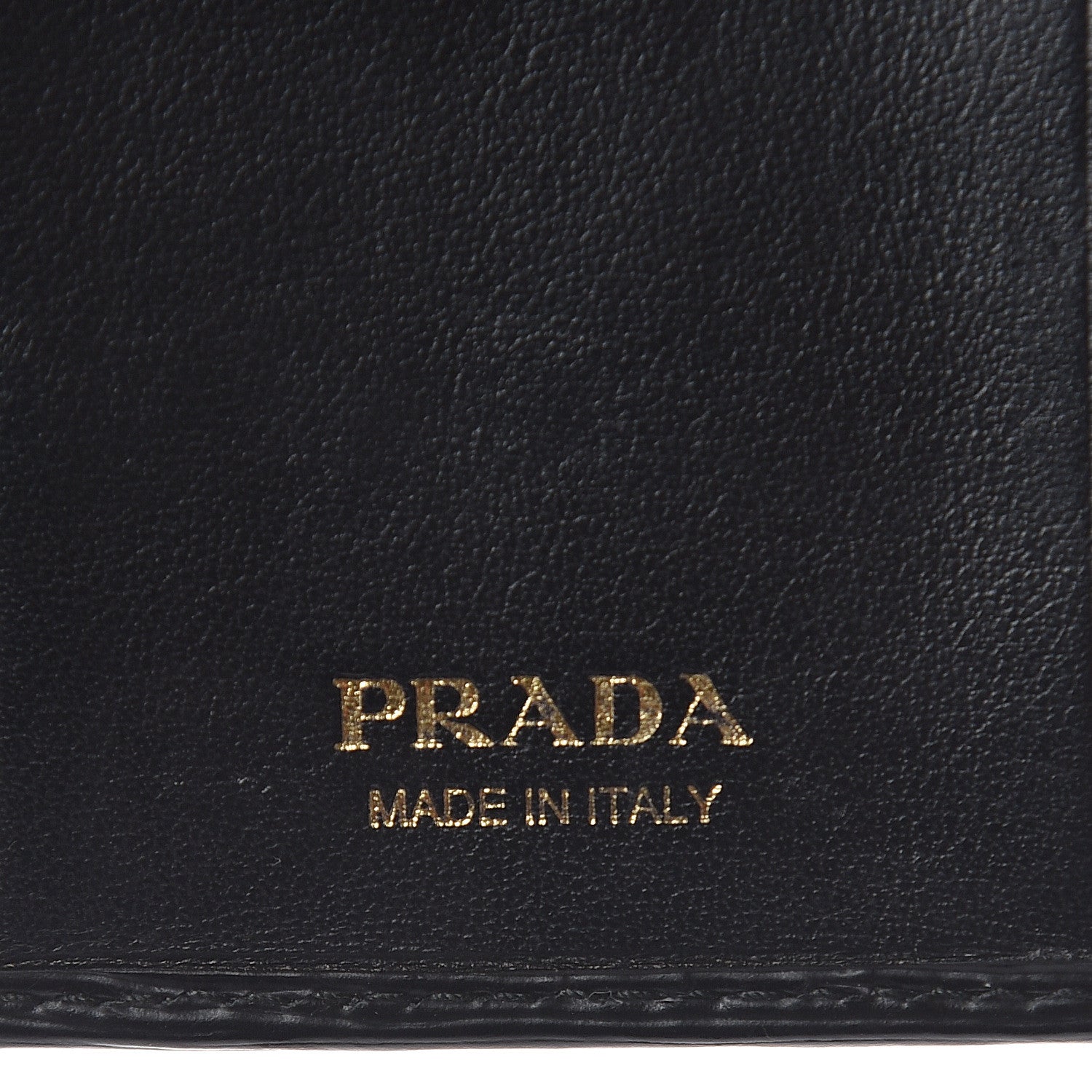 Prada Vitello Move Metal 6 Key Holder Black 5 of 5
