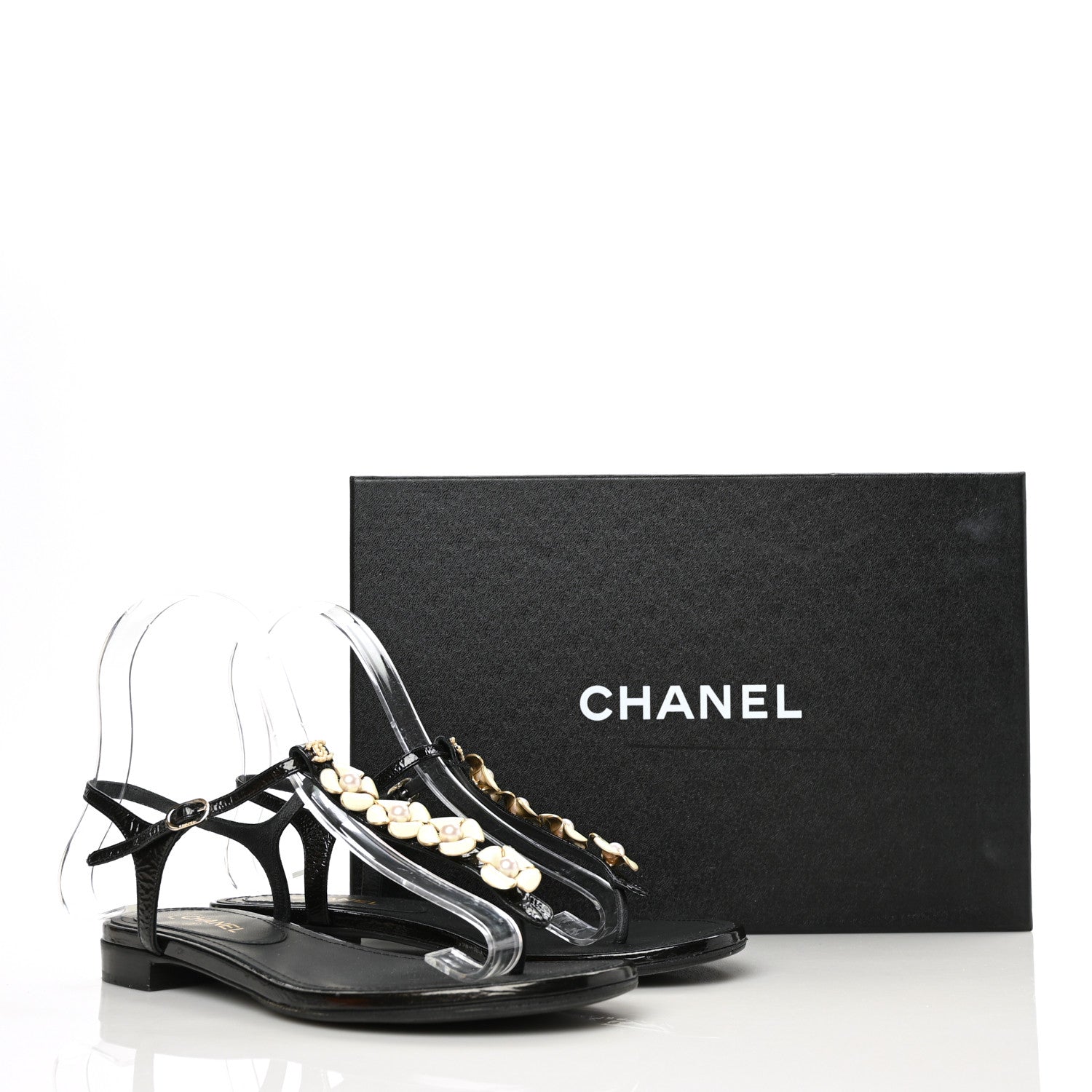 Chanel Crackled Patent Calfskin Pearl Camellia Thong Sandals 36 Black 9 of 9