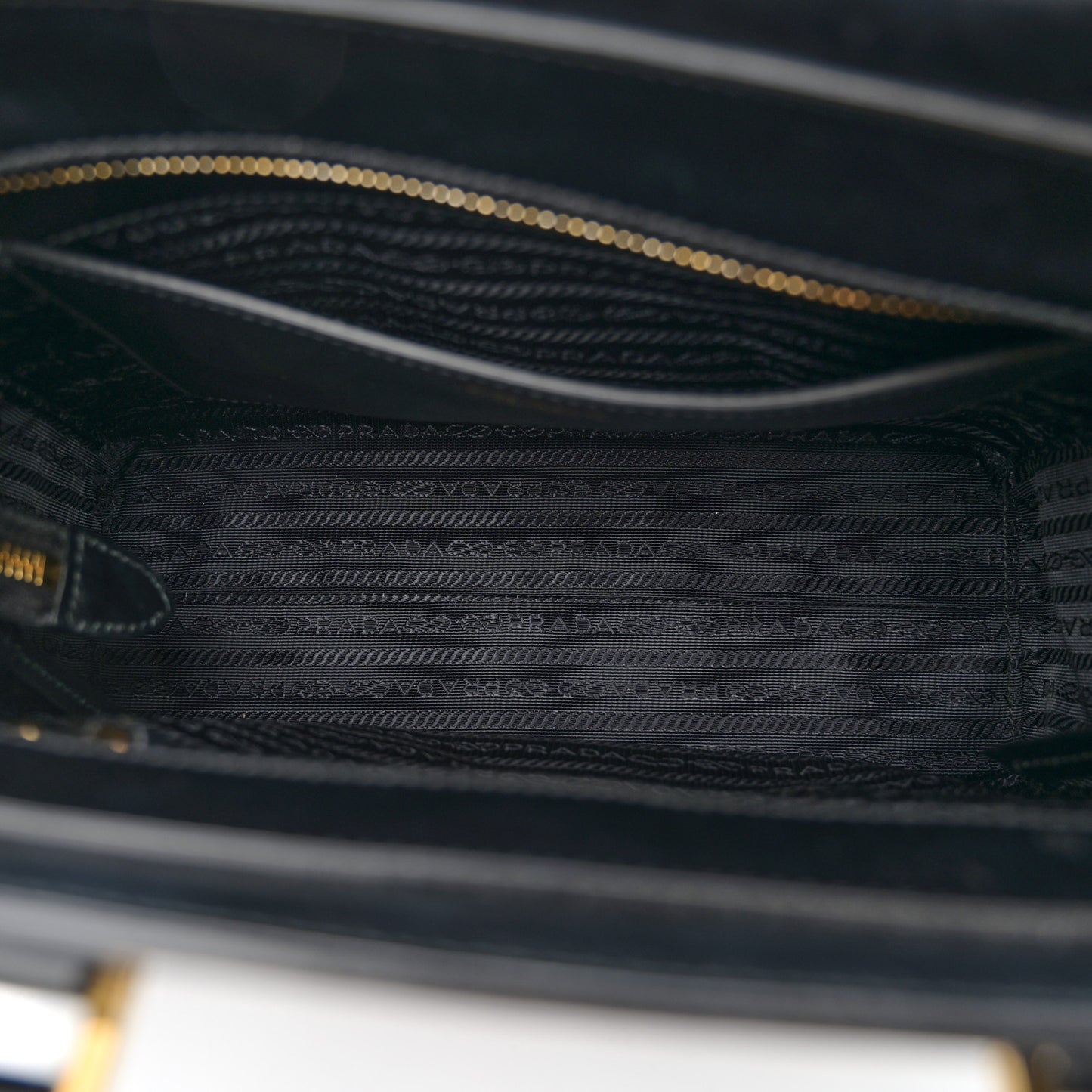 Saffiano Soft Calfskin Small Zippered Tote Black