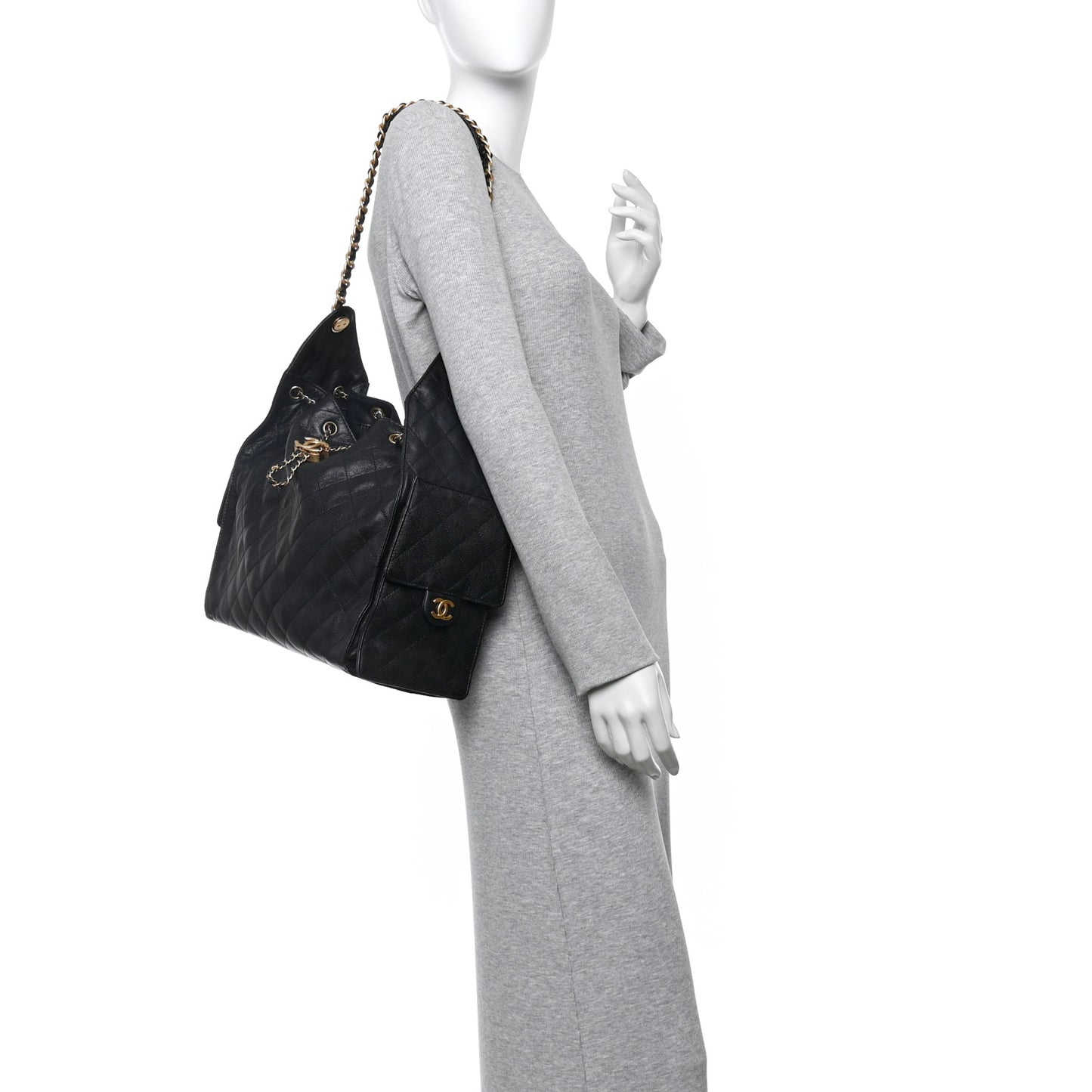 Caviar Quilted Medium Chanel 25 Handbag Black