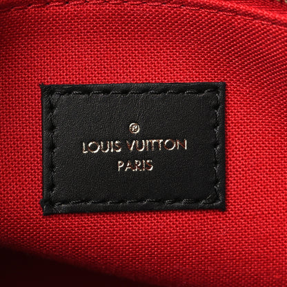 Louis Vuitton Reverse Monogram Giant Onthego PM 6 of 9